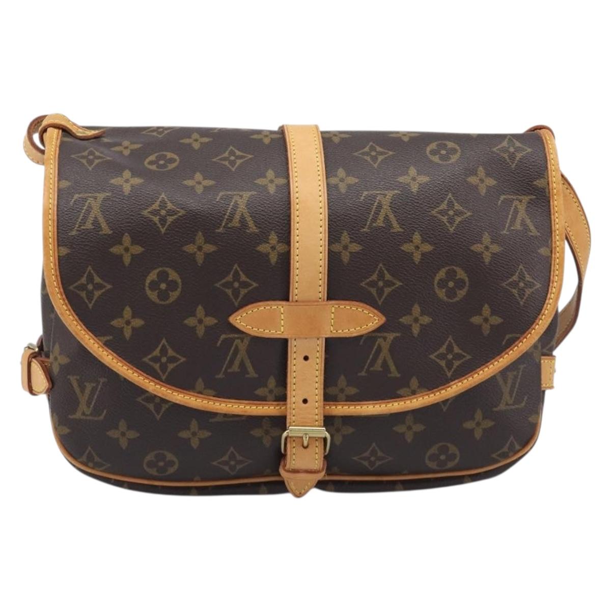 LOUIS VUITTON Monogram Saumur 30 Shoulder Bag M42256 LV Auth 209097V