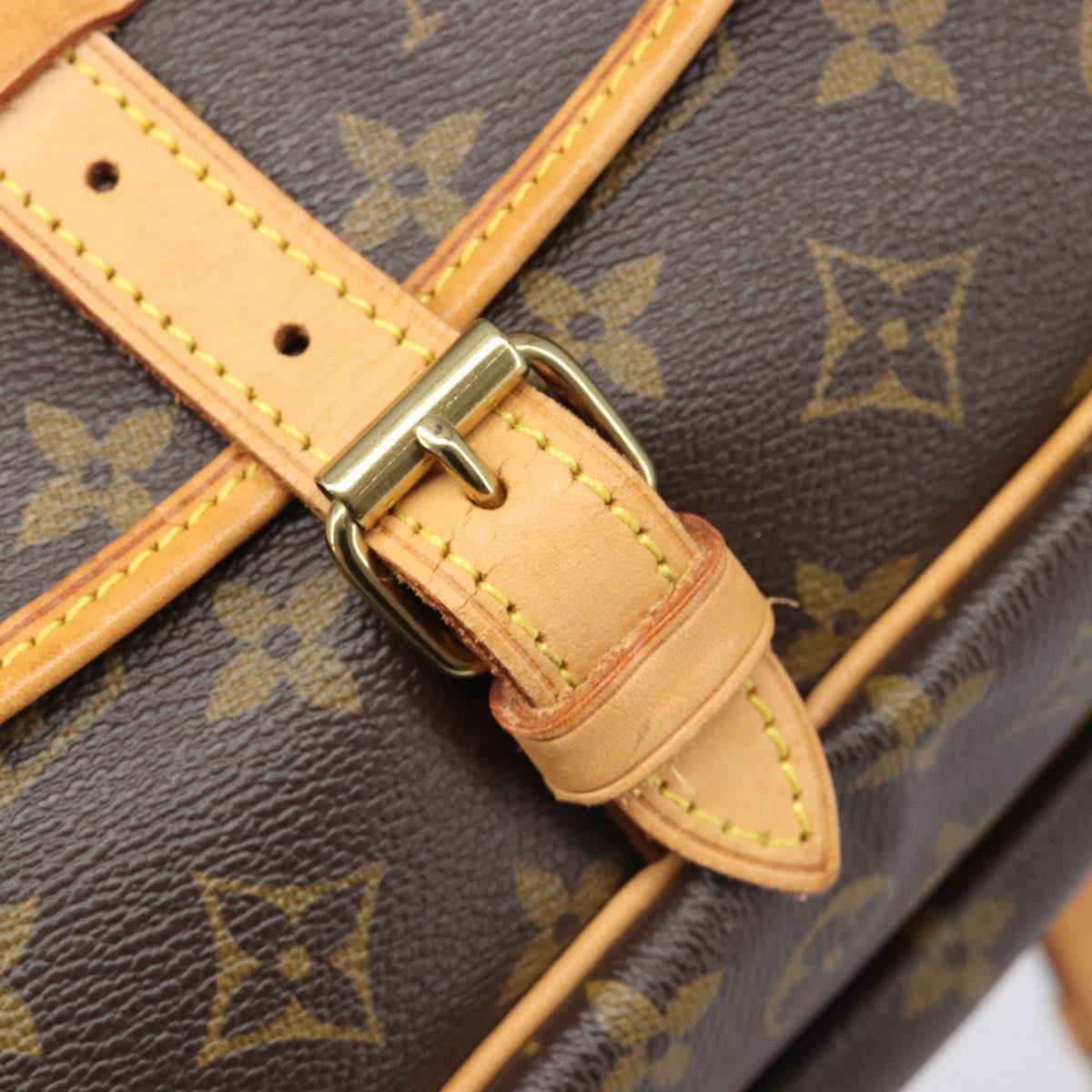 LOUIS VUITTON Monogram Saumur 30 Shoulder Bag M42256 LV Auth 209097V