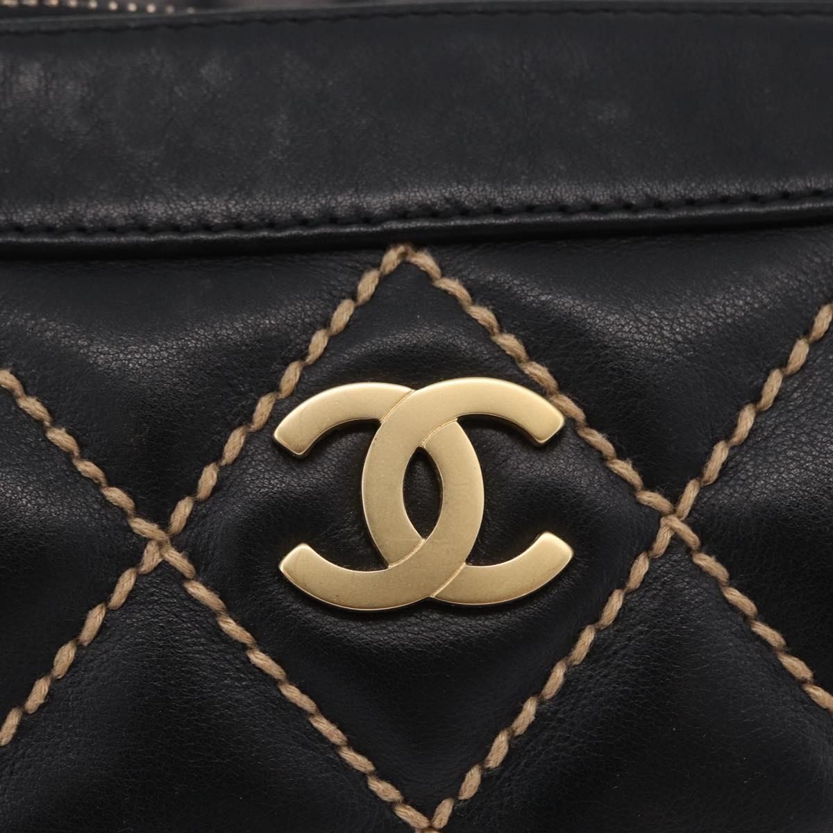 CHANEL Wild Stitch Shoulder Bag Leather Black Gold Tone CC Auth 209100A
