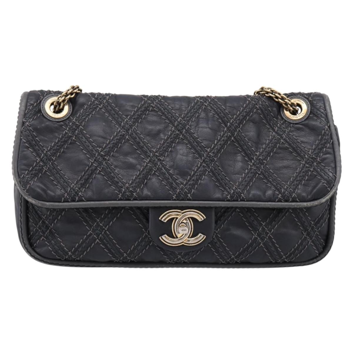 CHANEL Wild Stitch Chain Shoulder Bag Leather Black Gold Tone CC Auth 209101V