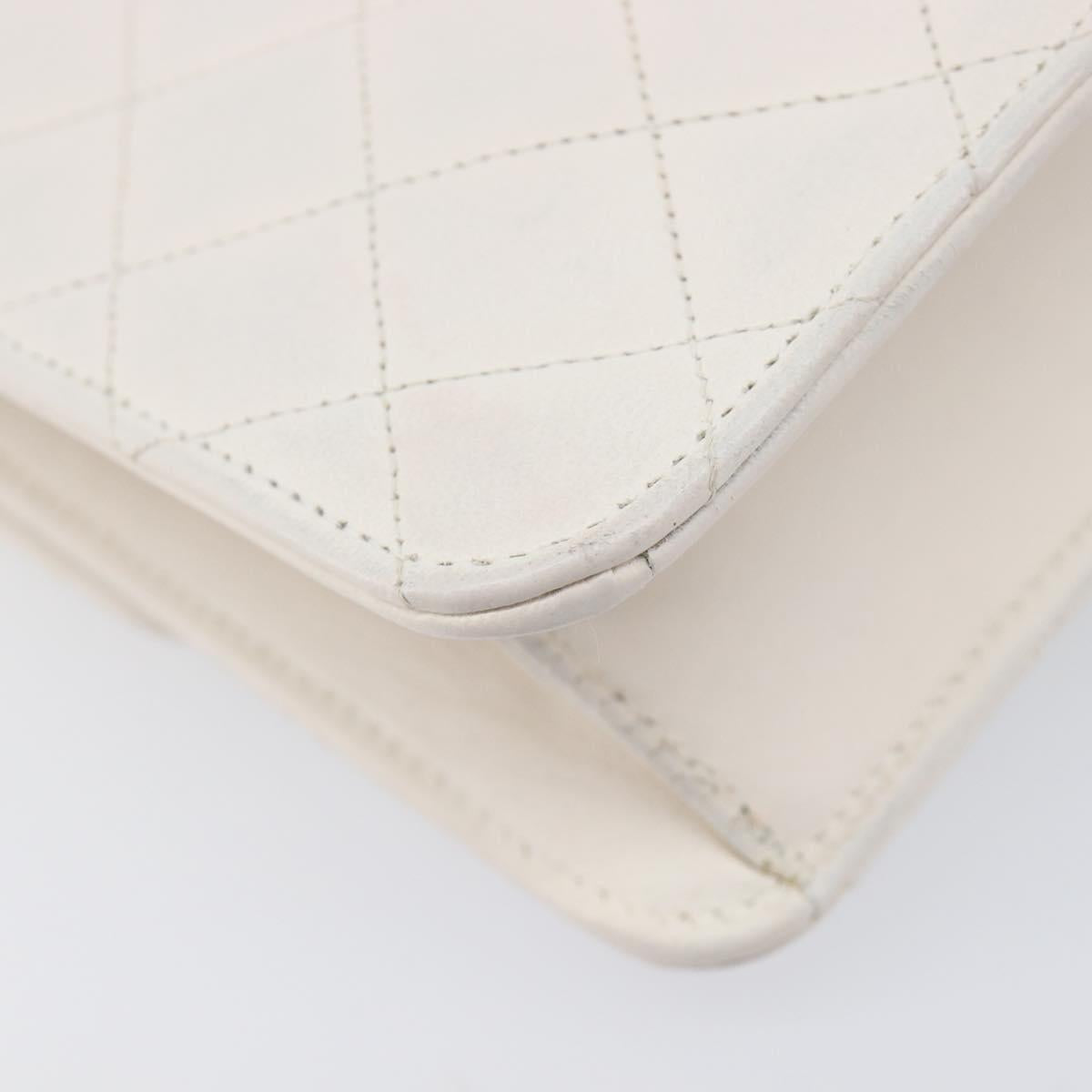 CHANEL Matelasse Shoulder Bag Lamb Skin White Gold Tone CC Auth 209122