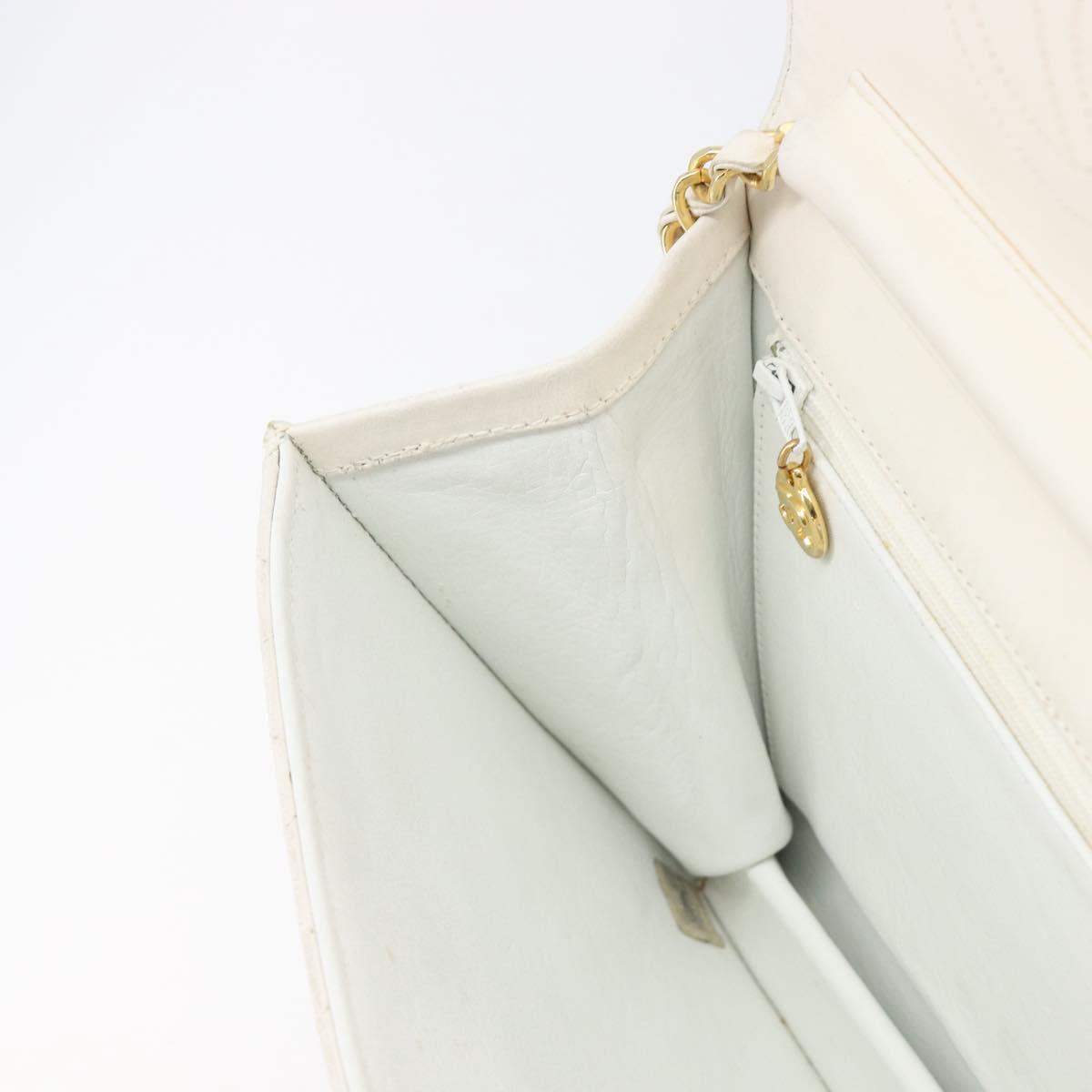 CHANEL Matelasse Shoulder Bag Lamb Skin White Gold Tone CC Auth 209122