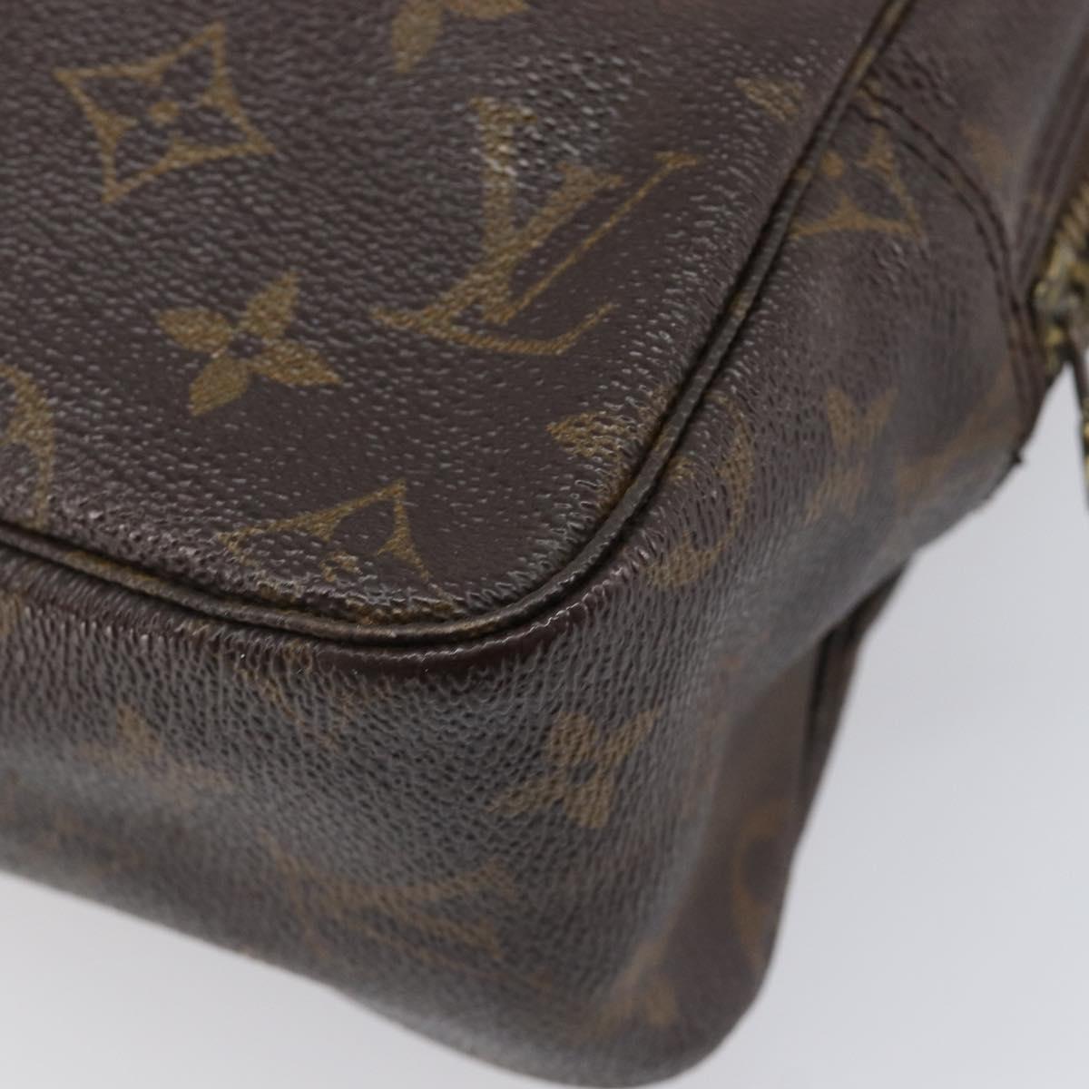 LOUIS VUITTON Monogram Trousse Toilette 28 Clutch Bag M47522 LV Auth 209124