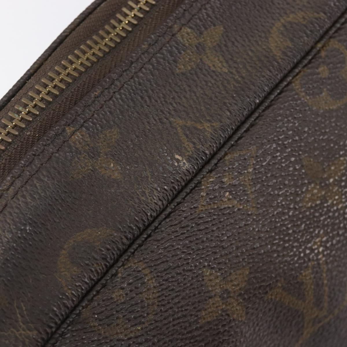 LOUIS VUITTON Monogram Trousse Toilette 28 Clutch Bag M47522 LV Auth 209124