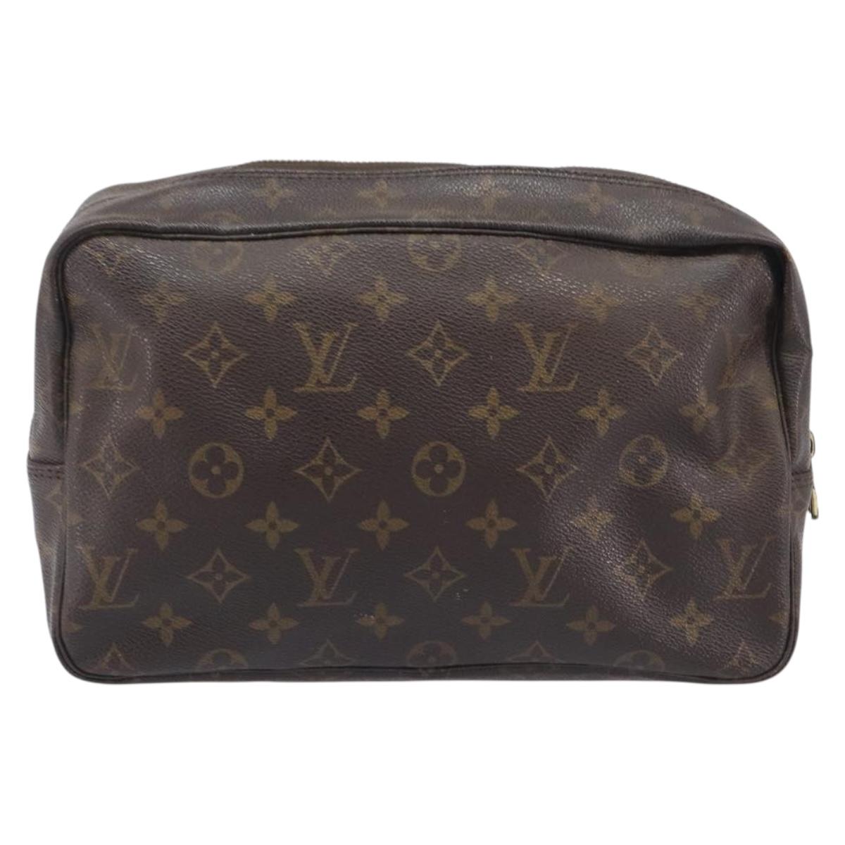 LOUIS VUITTON Monogram Trousse Toilette 28 Clutch Bag M47522 LV Auth 209124