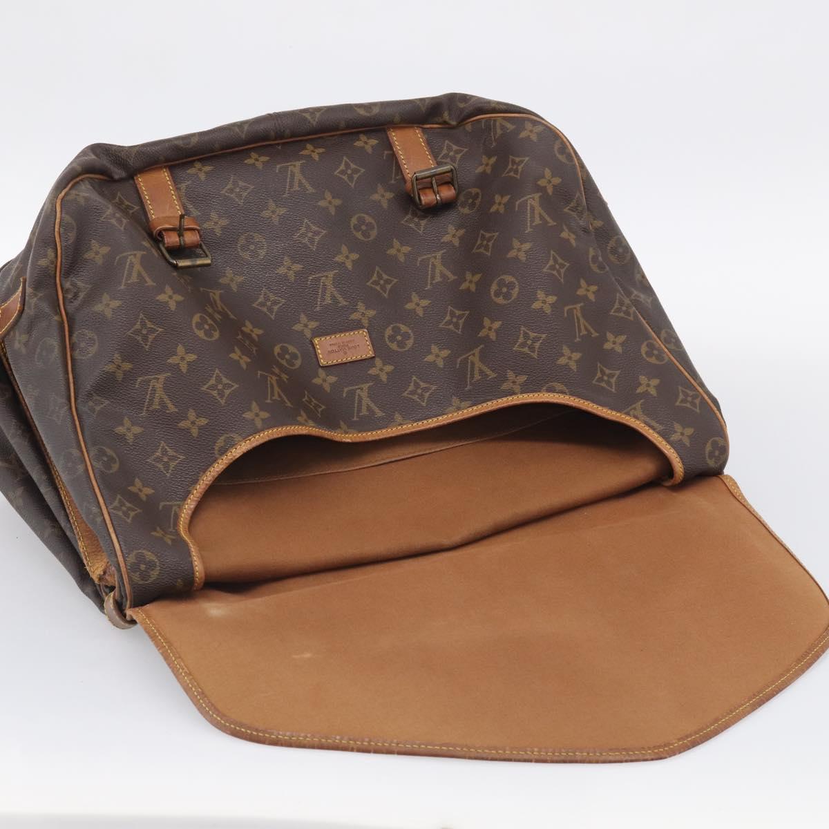 LOUIS VUITTON Monogram Saumur 43 Shoulder Bag M42252 LV Auth 209144