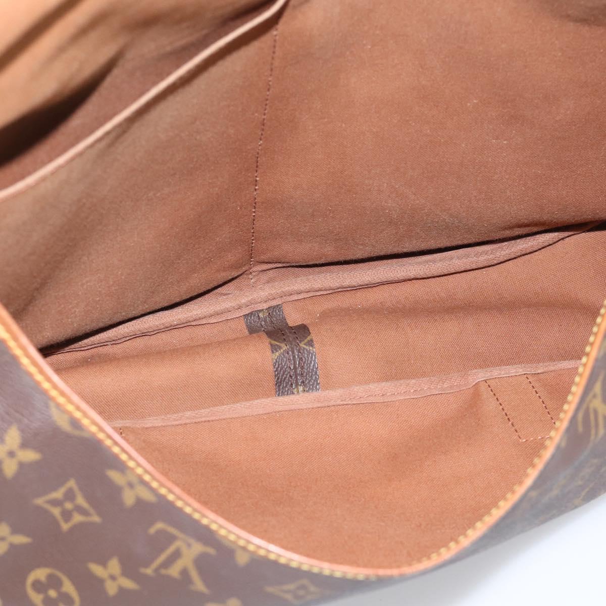 LOUIS VUITTON Monogram Saumur 43 Shoulder Bag M42252 LV Auth 209144