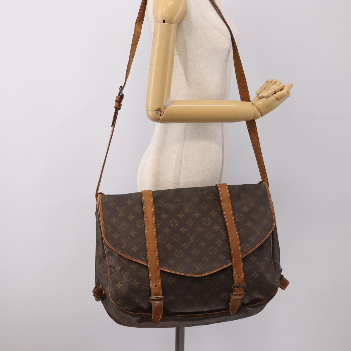 LOUIS VUITTON Monogram Saumur 43 Shoulder Bag M42252 LV Auth 209144