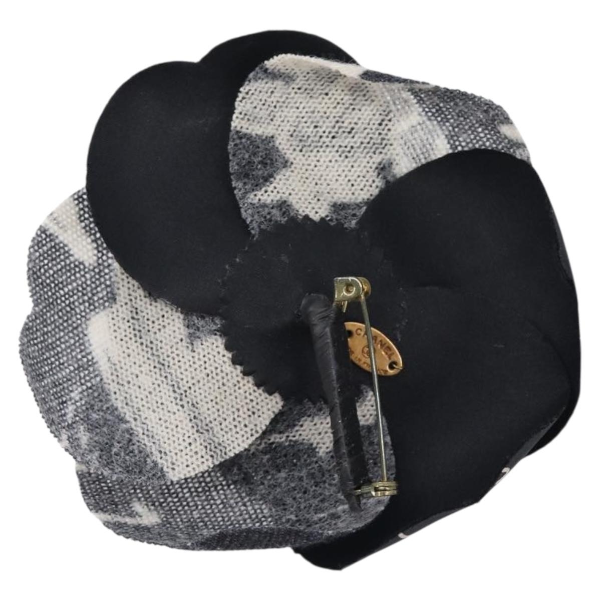 CHANEL Camelia Brooch Polyester Black Gold Tone CC Auth 209168