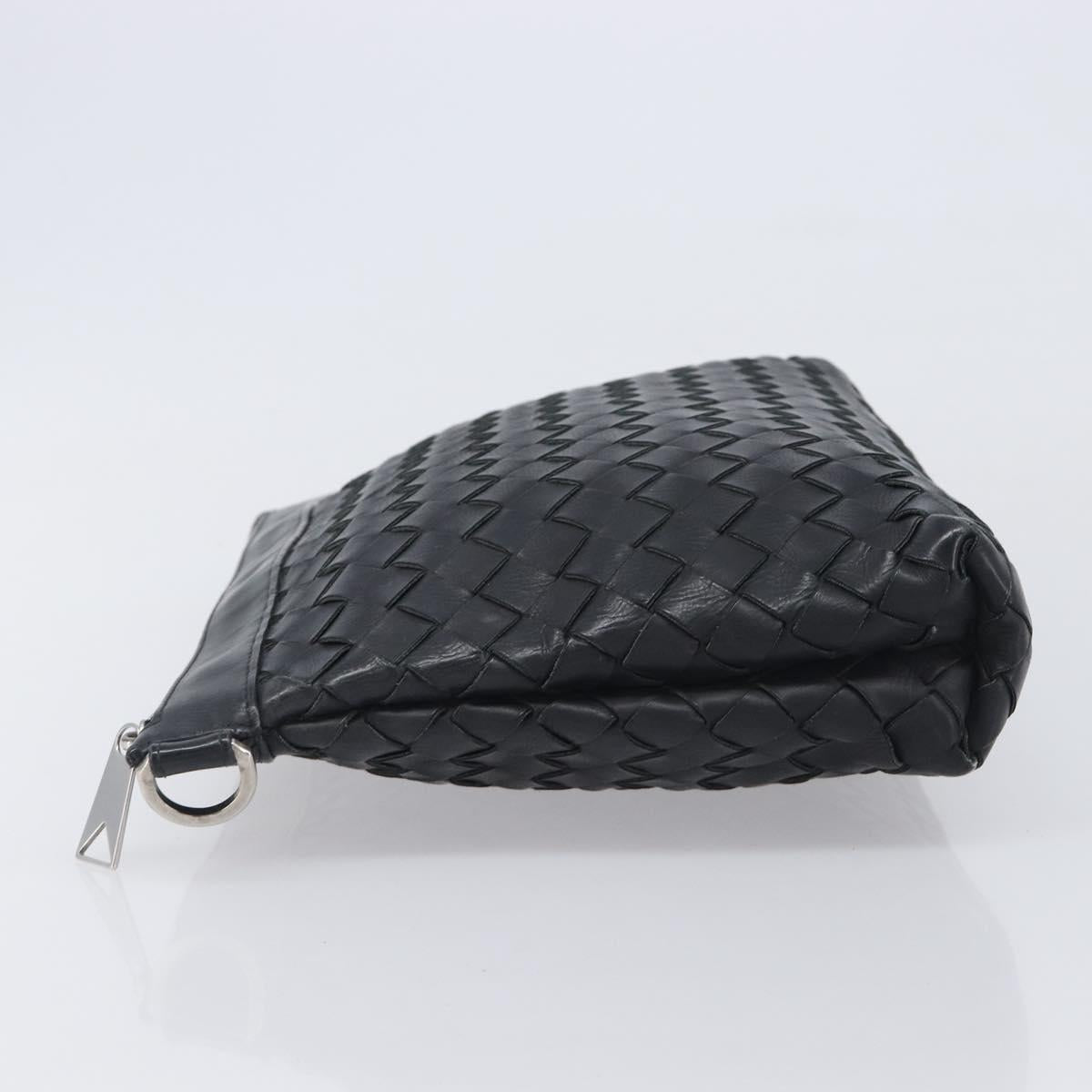 Bottega Veneta INTRECCIATO Clutch Bag Leather Black Silver Auth 209228