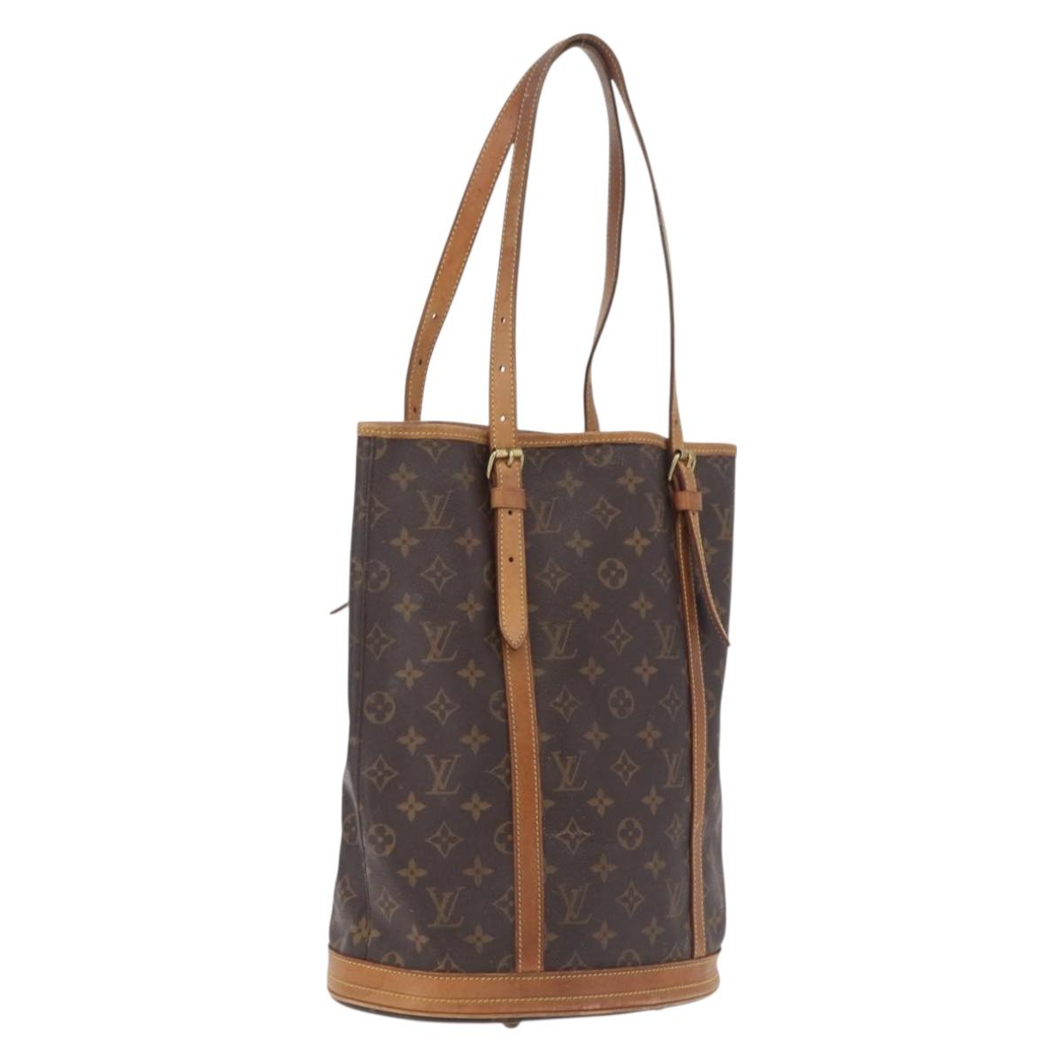 LOUIS VUITTON Monogram Bucket GM Shoulder Bag M42236 LV Auth 209232