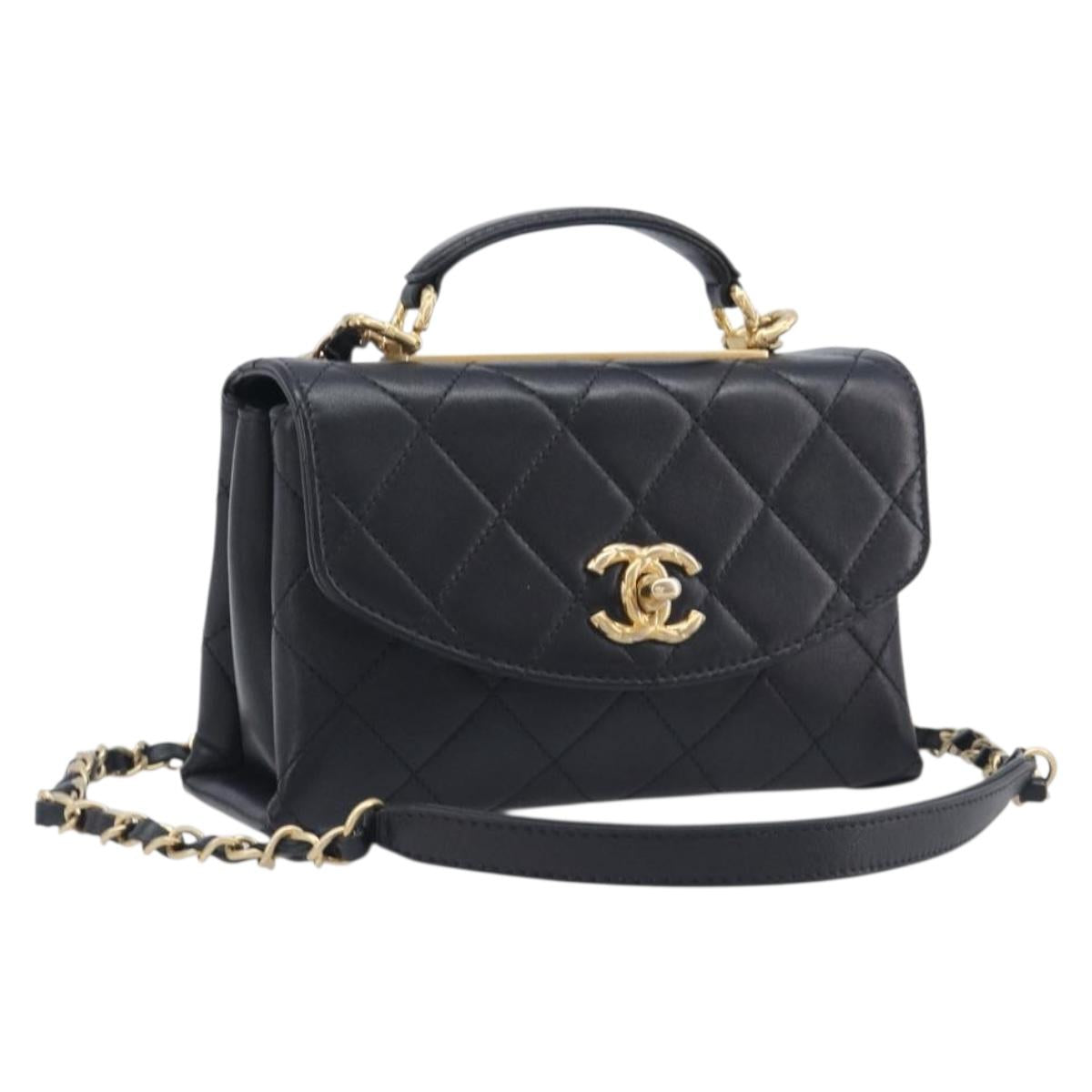 CHANEL Matelasse Trendy CC Chain Bag Lamb Skin Black Gold CC Auth 209257SAM
