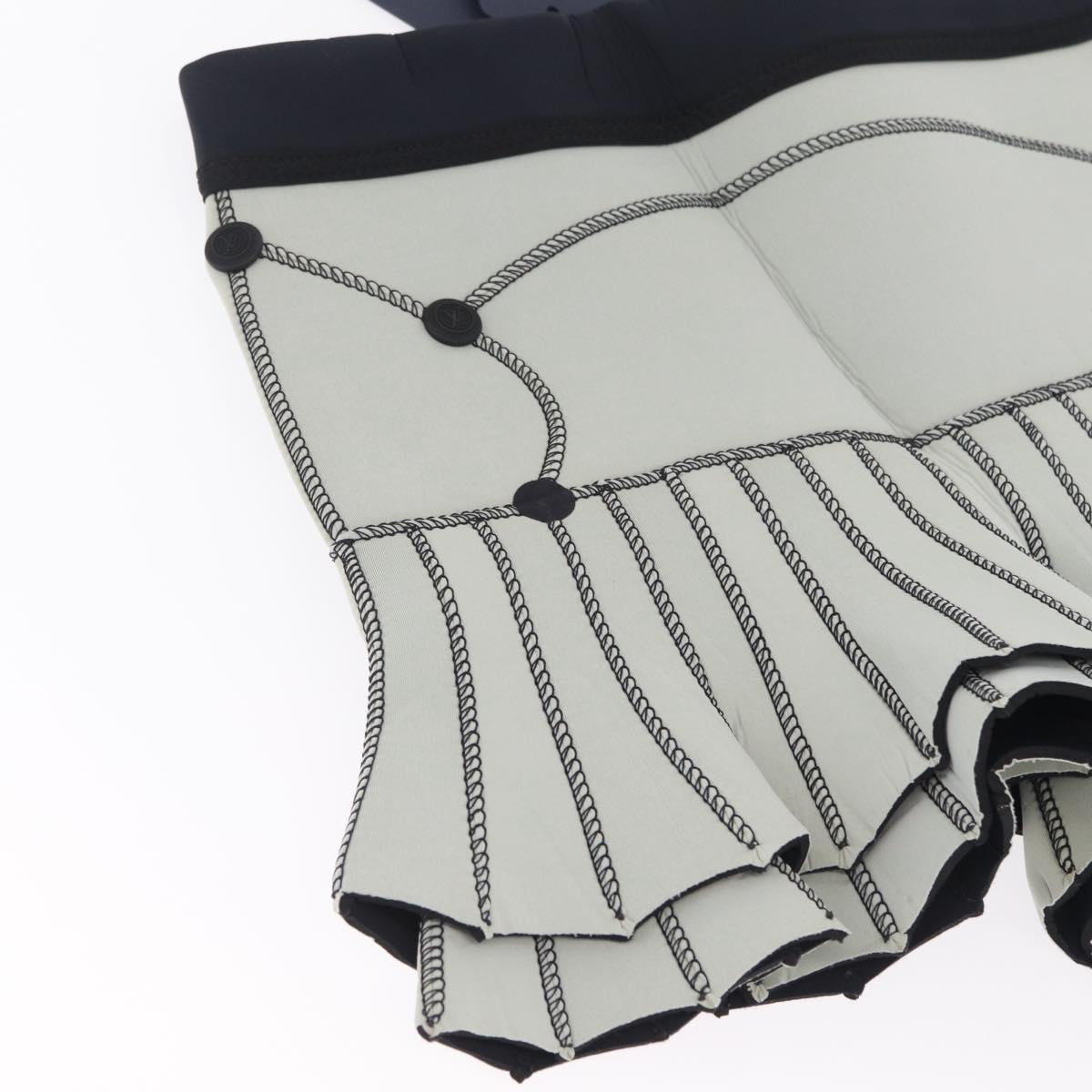LOUIS VUITTON 2024 Cruise Short Pants Polyester Gray Black LV Auth 209360M