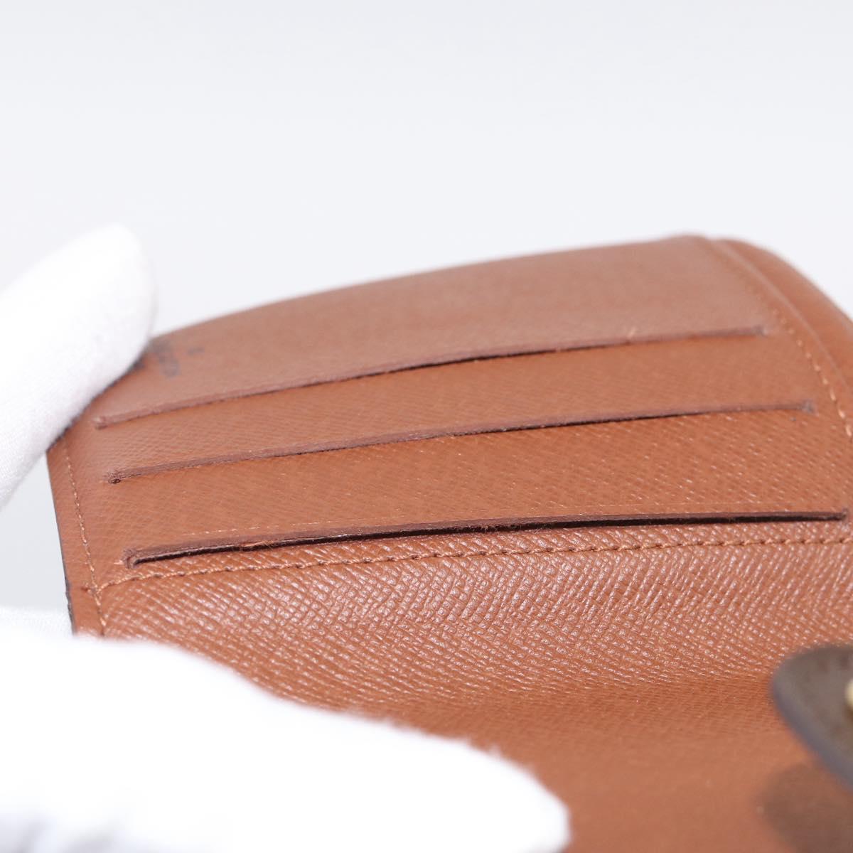 LOUIS VUITTON Monogram Compact Zip Wallet M61667 LV Auth 209378V