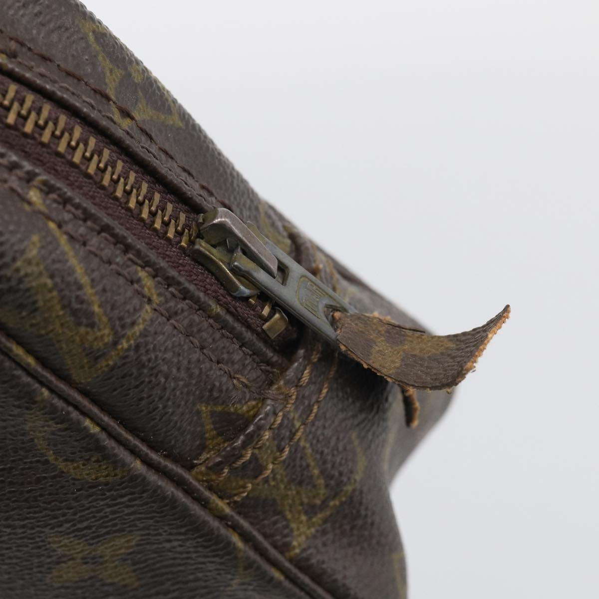 LOUIS VUITTON Monogram Trousse Toilette 23 Clutch Bag M47524 LV Auth 209384