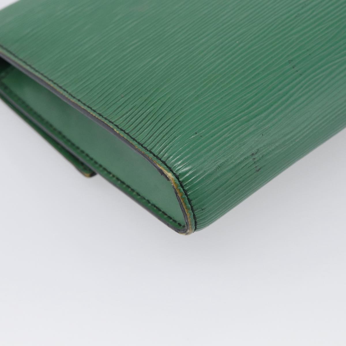 LOUIS VUITTON Epi Pochette Arche Shoulder Bag Green M52574 LV Auth 209389