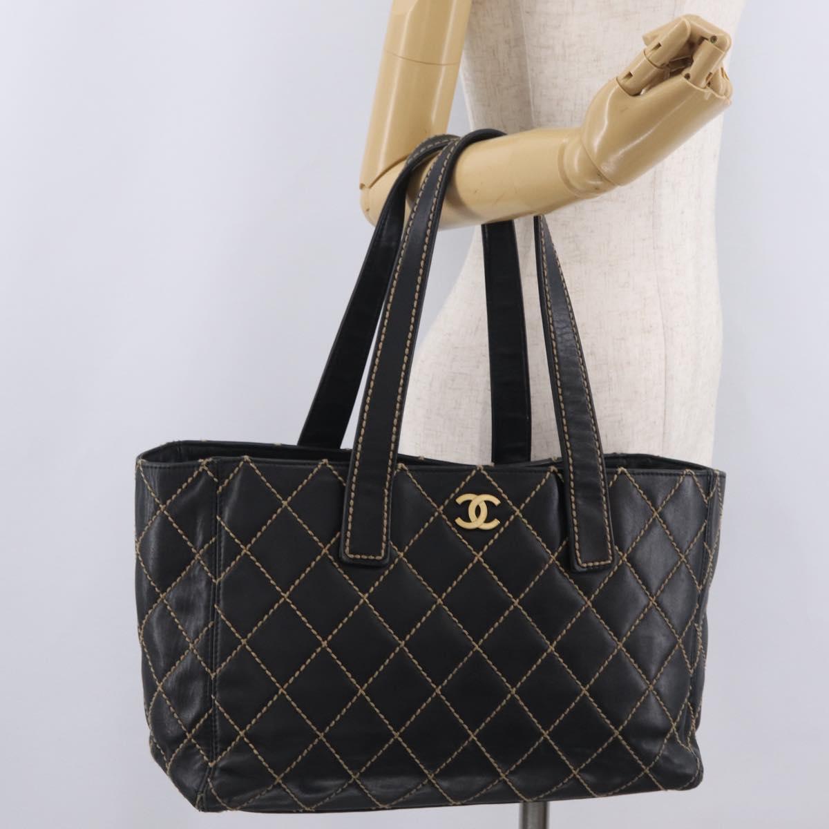 CHANEL Matelasse Wild Stitch Tote Bag Leather Black Gold CC Auth 209454A
