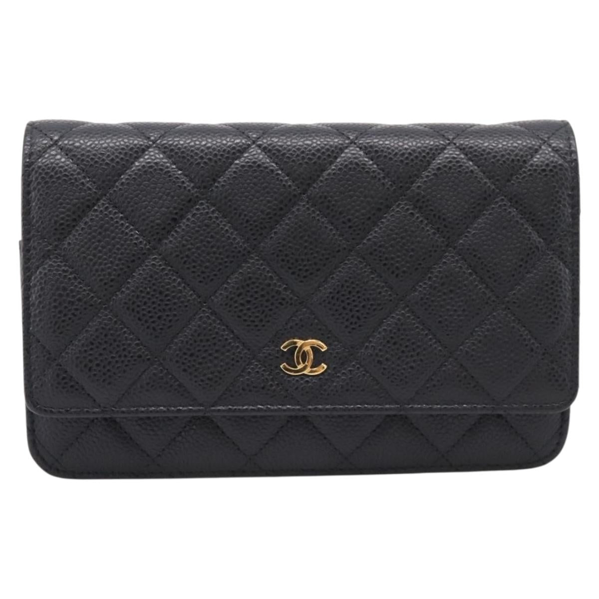CHANEL Matelasse ChainShoulder Wallet Caviar Skin Black Gold CC Auth 209471SAM
