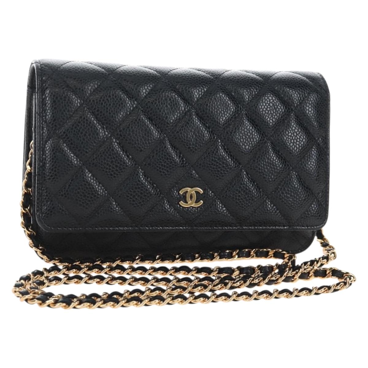CHANEL Matelasse Chain Shoulder Wallet Caviar Skin Black Gold CC Auth 209472SAM