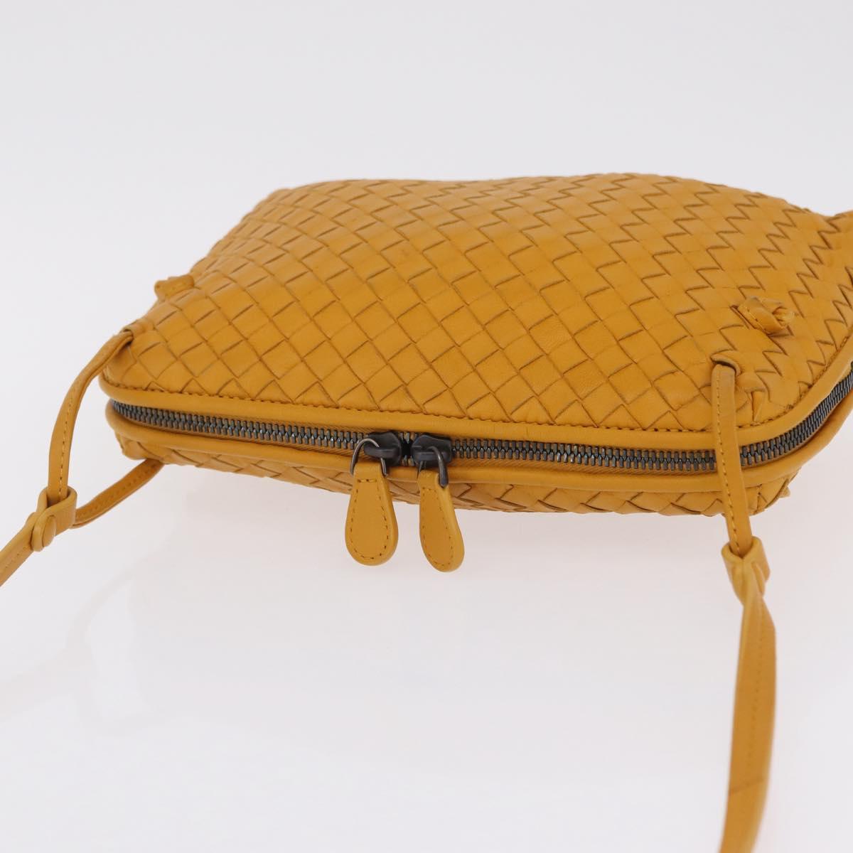 Bottega Veneta INTRECCIATO Shoulder Bag Leather Yellow Auth 209487V