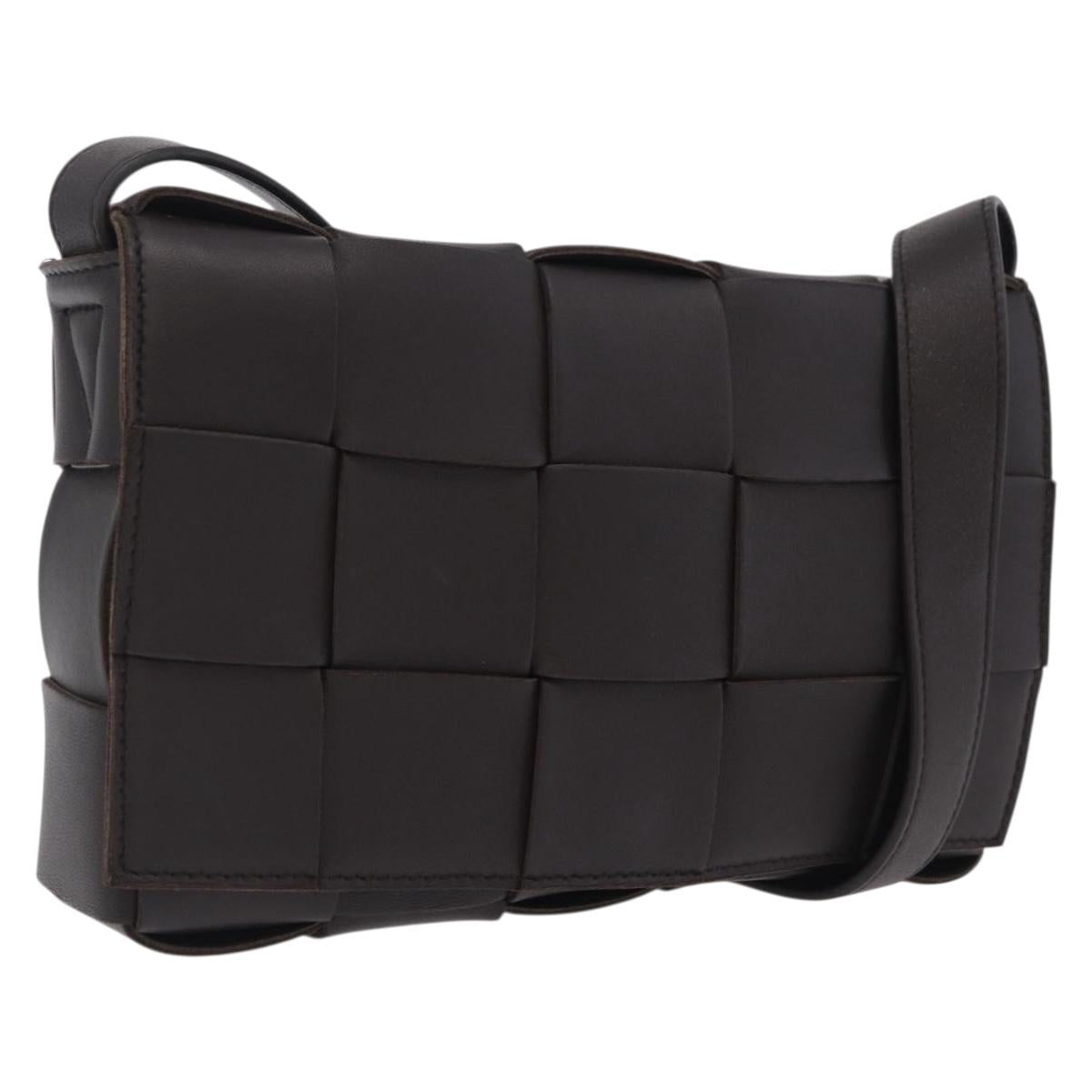 Bottega Veneta MAXI INTRECCIATO Padded Cassette Bag Leather Brown Auth 209495V