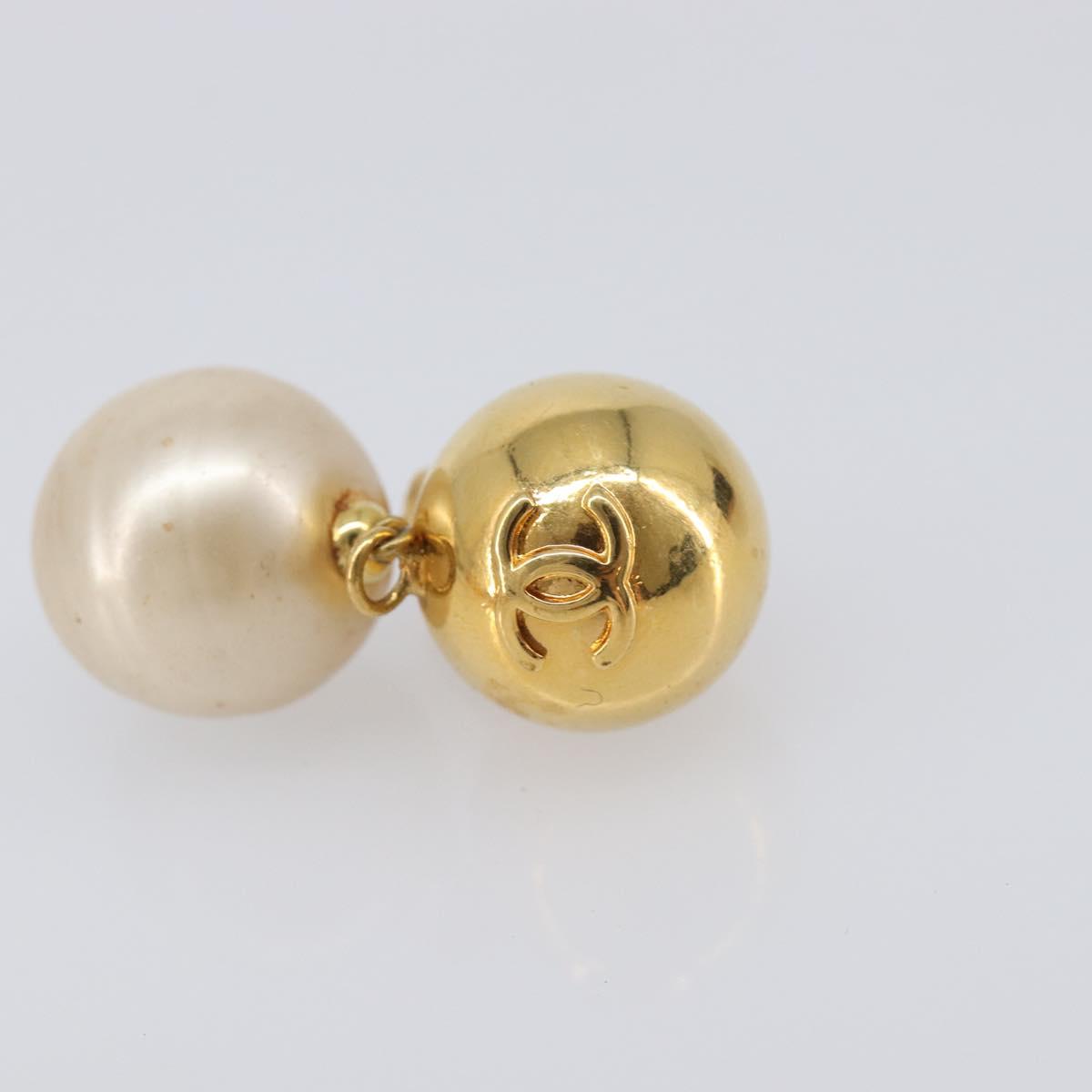 CHANEL Earring Metal Gold Tone White CC Auth 209603