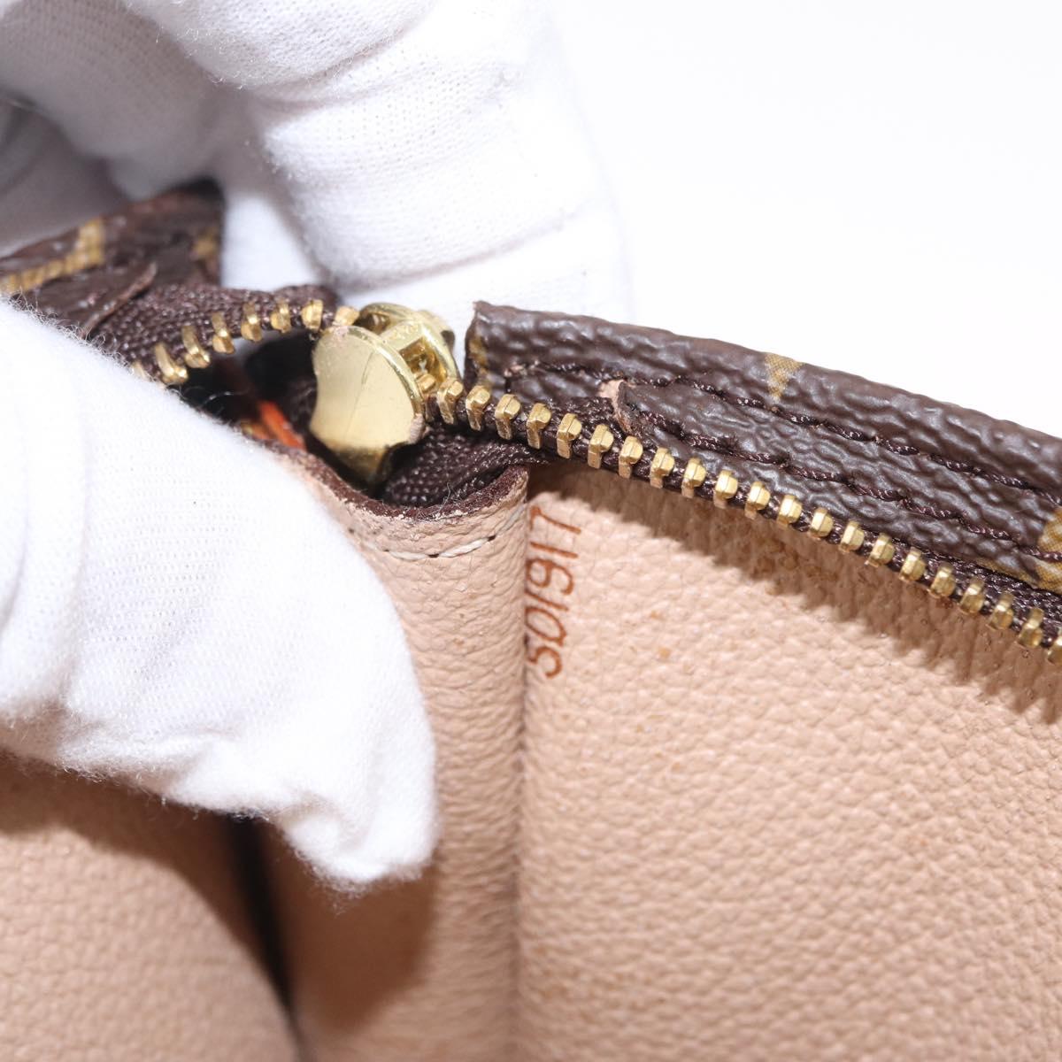 LOUIS VUITTON Monogram Bucket GM Pouch Accessory Pouch LV Auth 209792