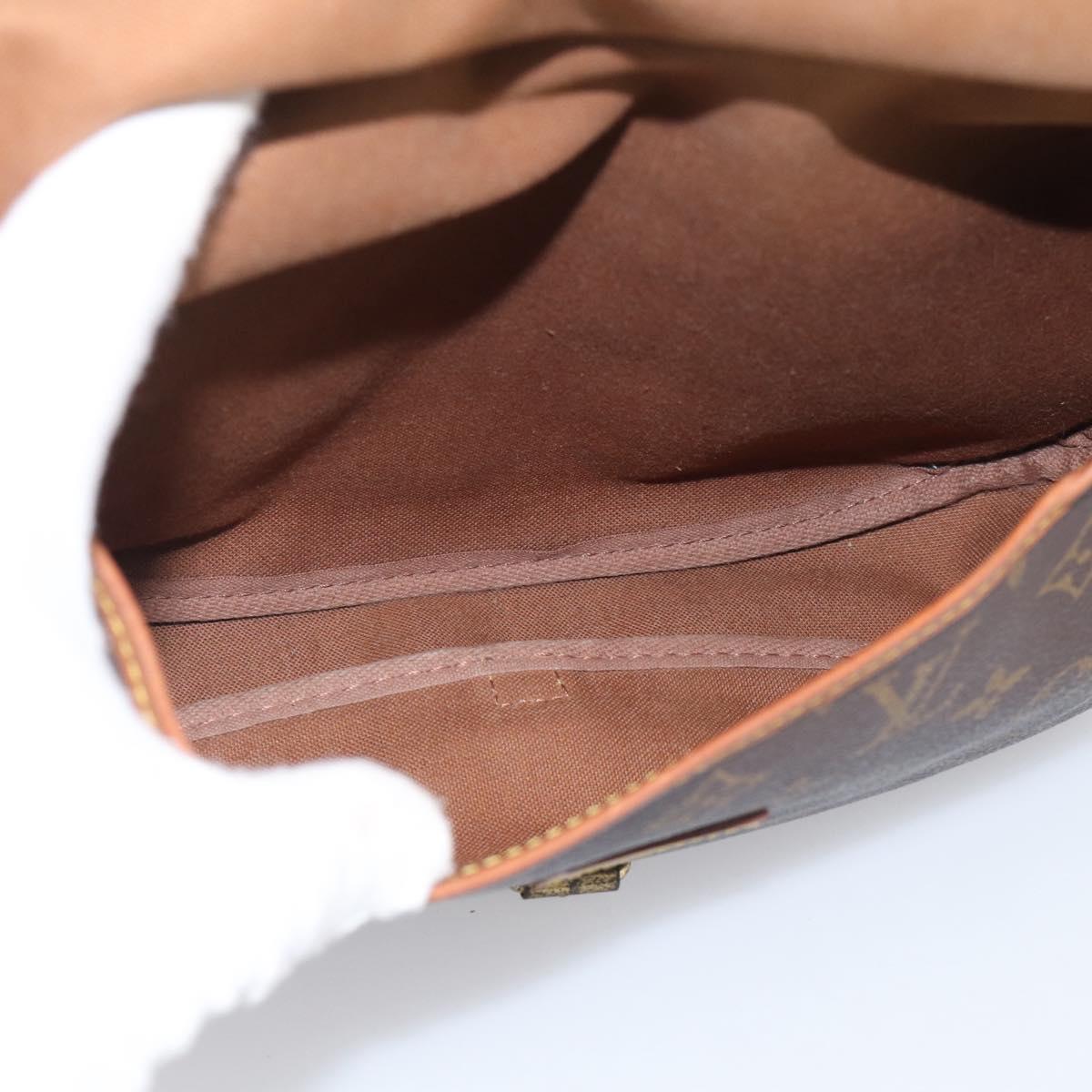 LOUIS VUITTON Monogram Saumur 30 Shoulder Bag M42256 LV Auth 209914