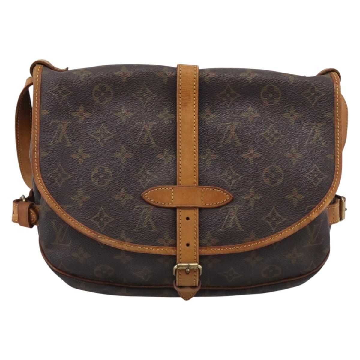 LOUIS VUITTON Monogram Saumur 30 Shoulder Bag M42256 LV Auth 209914