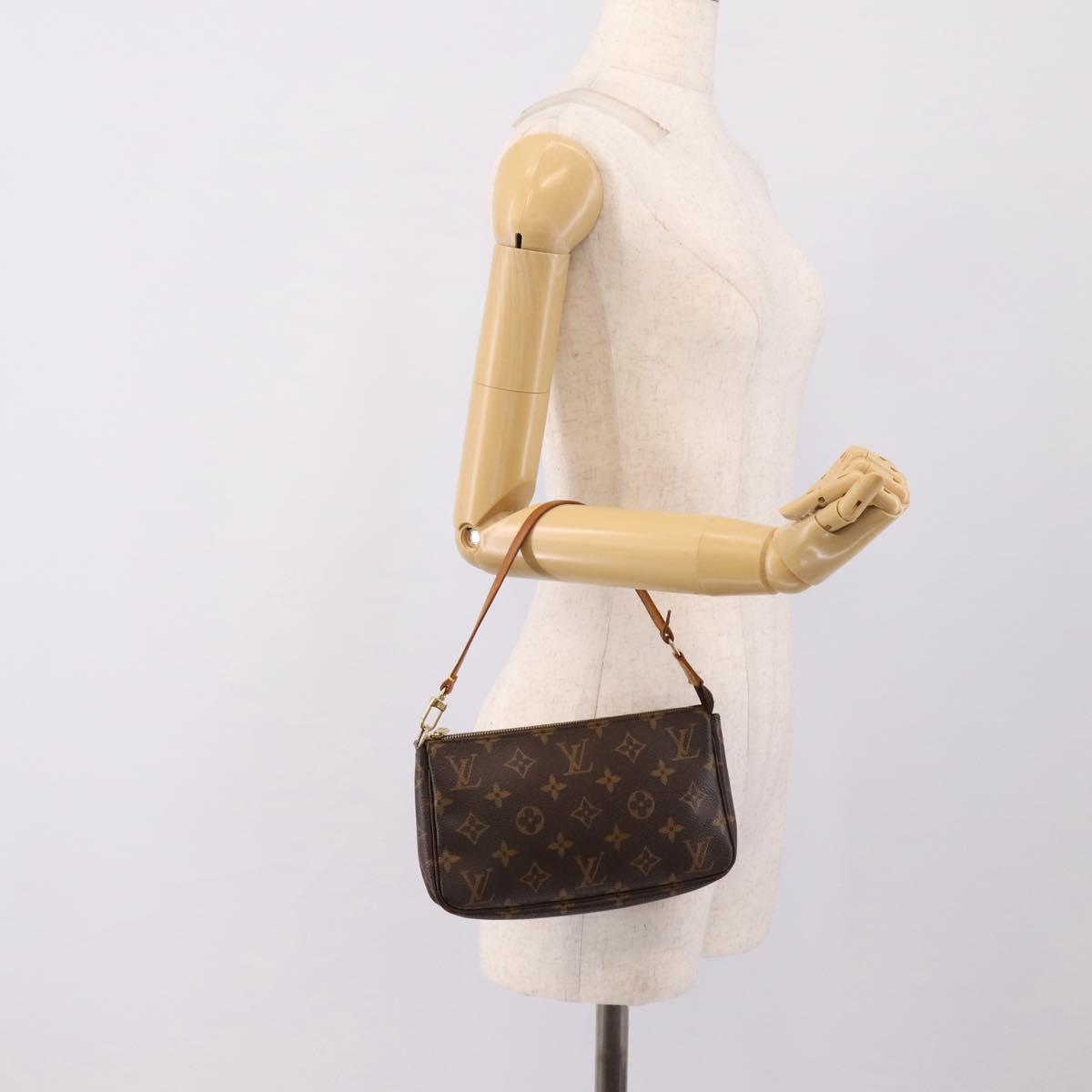 LOUIS VUITTON Monogram Pochette Accessoires Pouch M51980 LV Auth 209940