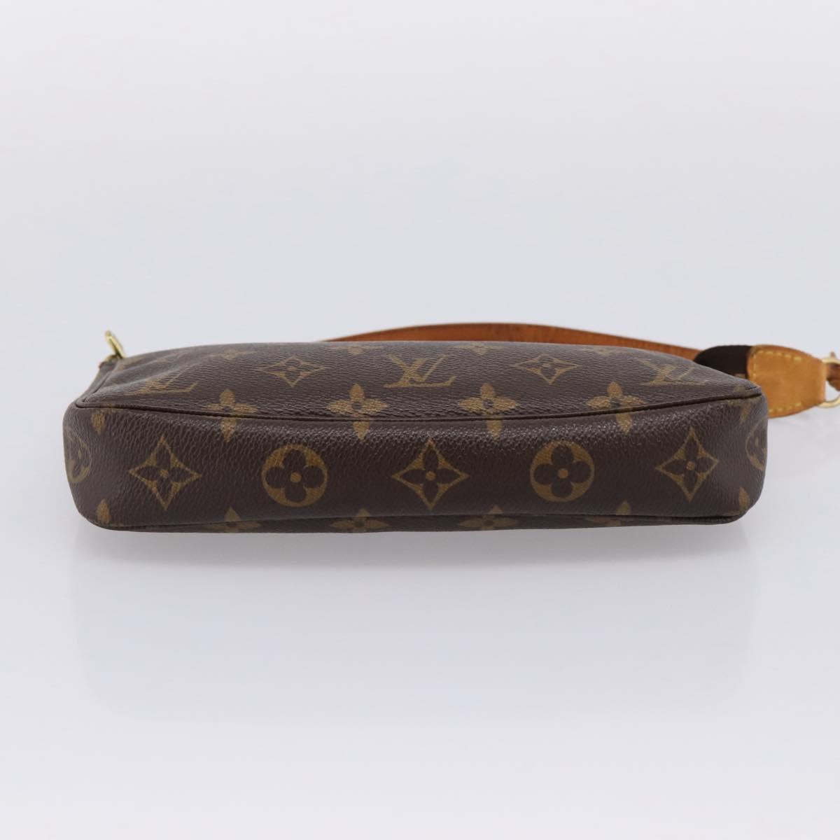 LOUIS VUITTON Monogram Pochette Accessoires Pouch M51980 LV Auth 209940