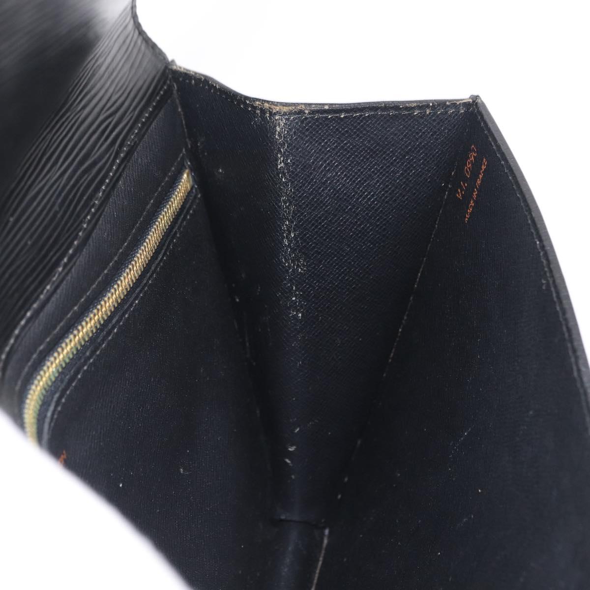 LOUIS VUITTON Epi Montaigne 27 Clutch Bag Black M52652 LV Auth 210021