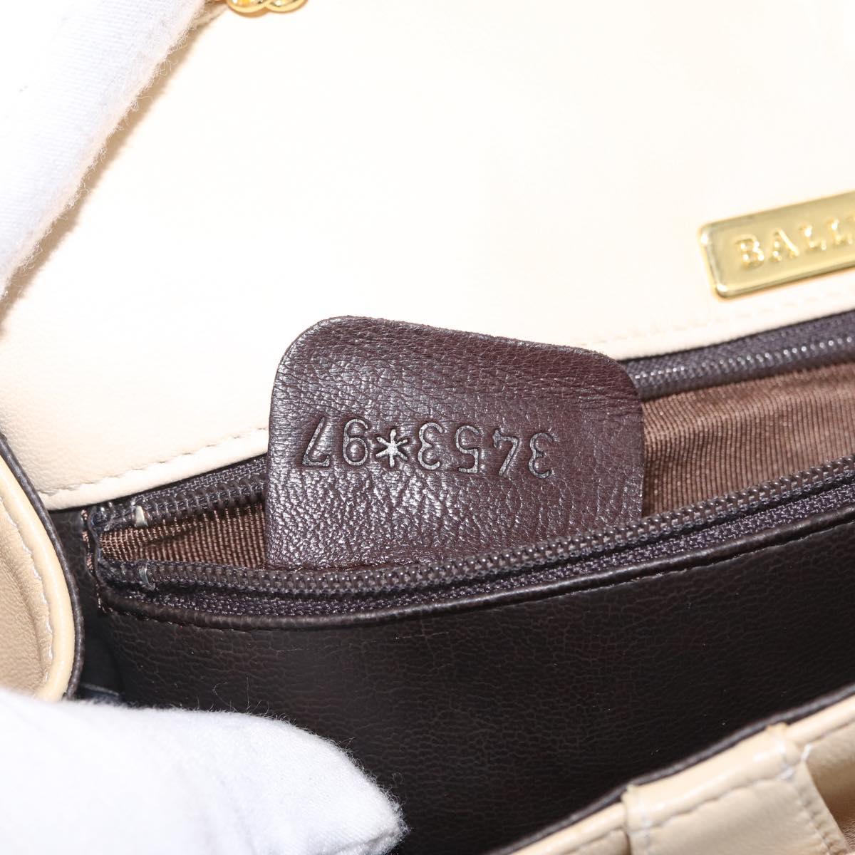 Bally Chain Shoulder Bag Leather Ivory Gold Auth 210062A