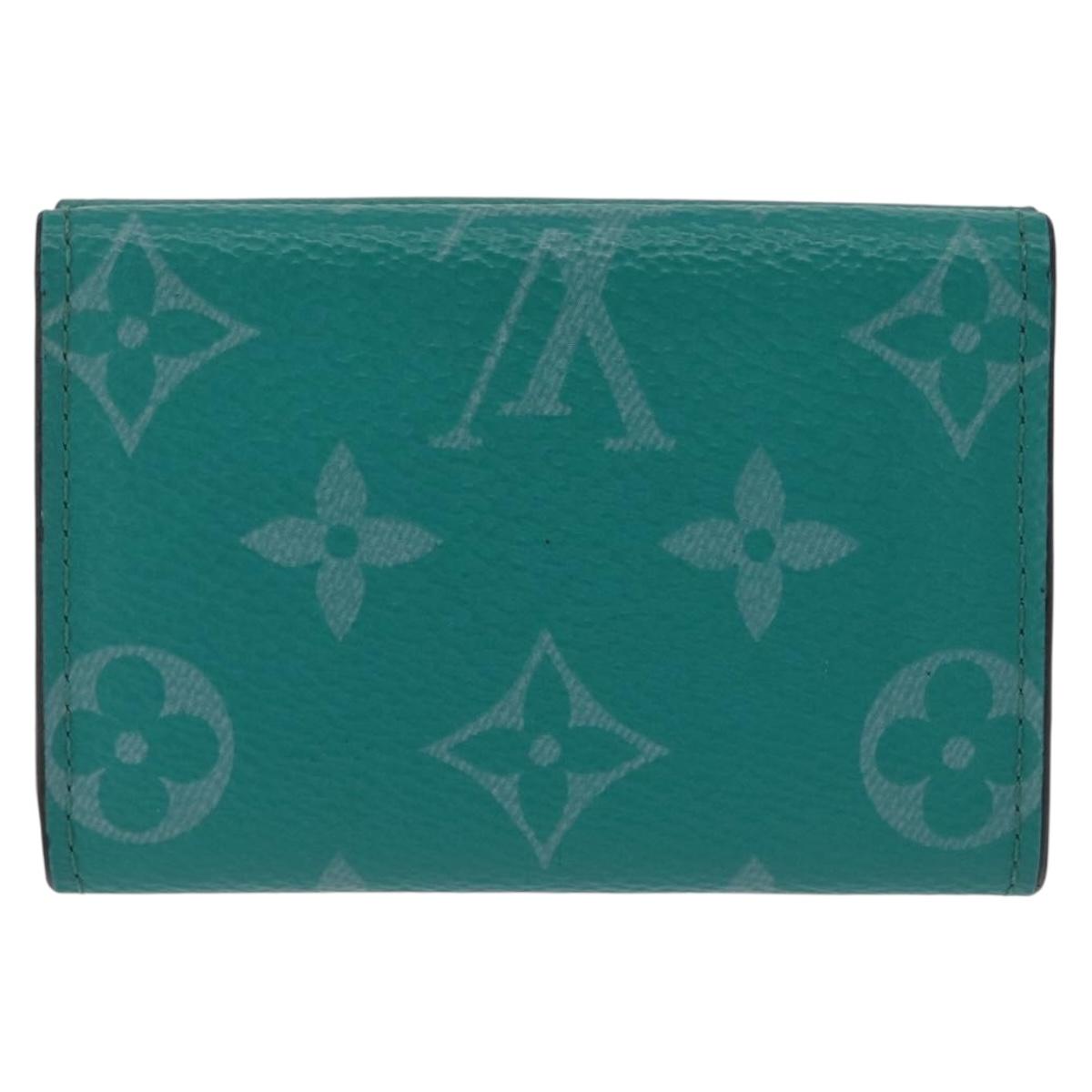 LOUIS VUITTON Tiger Lama Monogram Discovery Wallet Green M67626 LV Auth 210113V