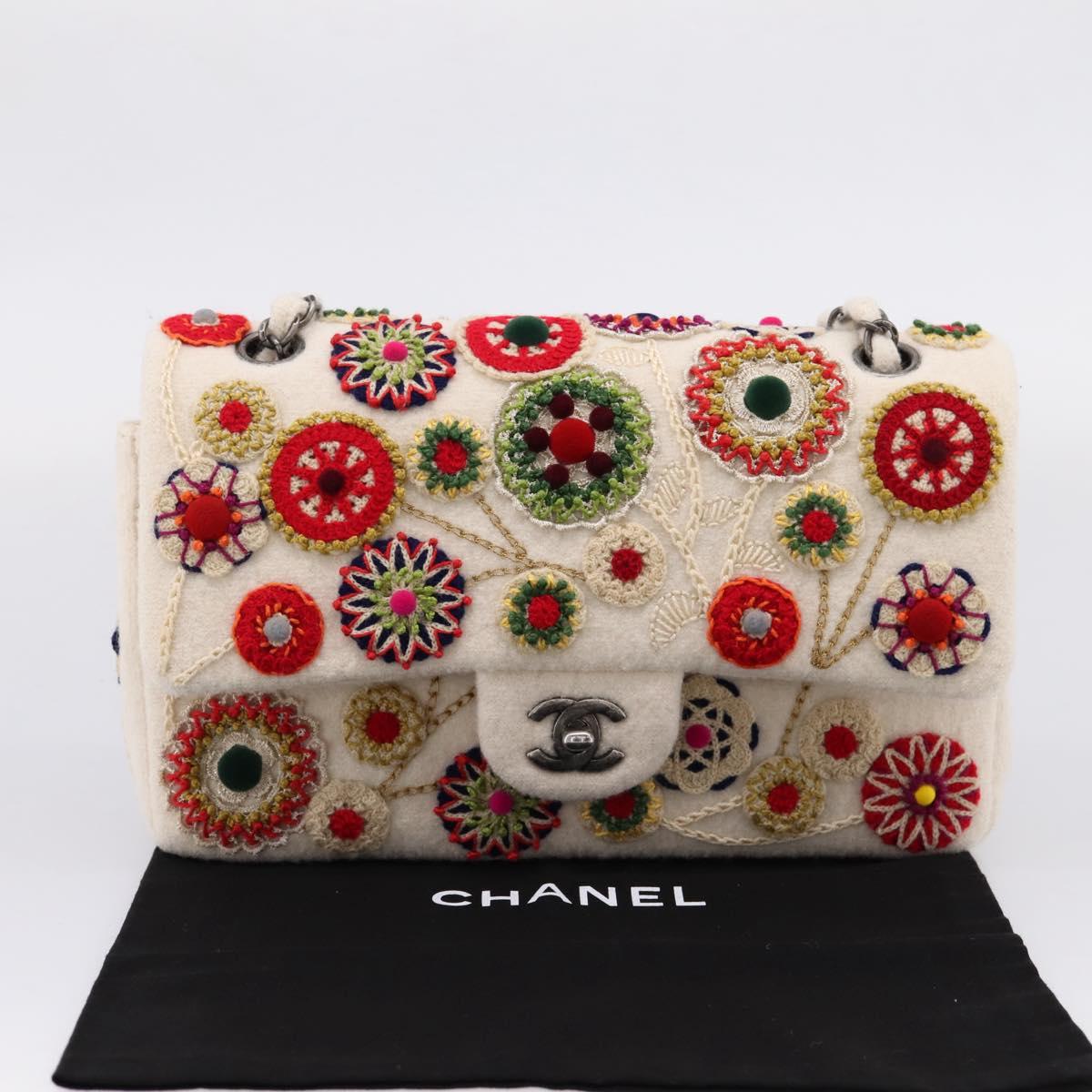 CHANEL Chain Shoulder Bag Canvas White Silver CC Auth 210168SM