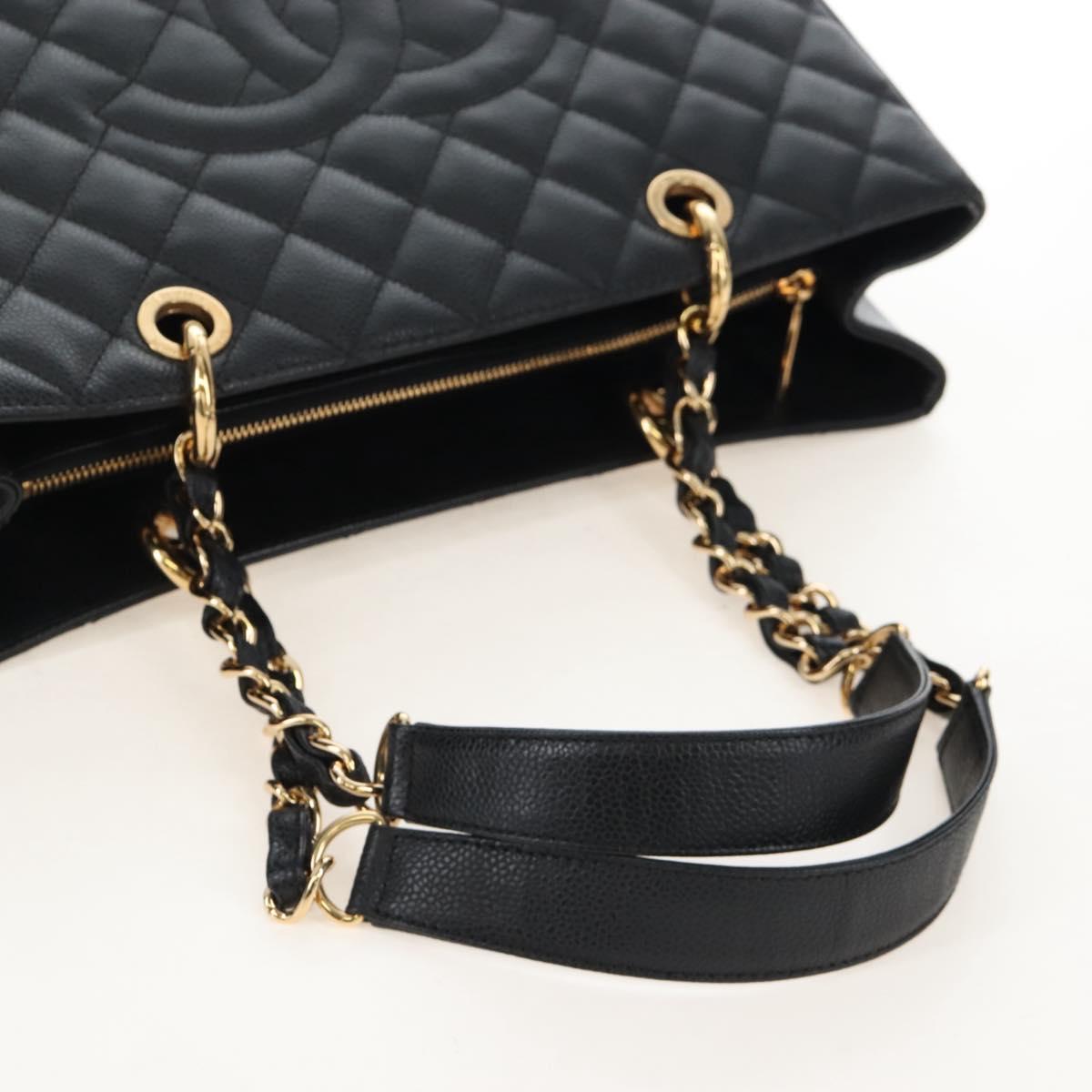 CHANEL GST Chain Shoulder Tote Bag Caviar Skin Black Gold CC Auth 210174SAM
