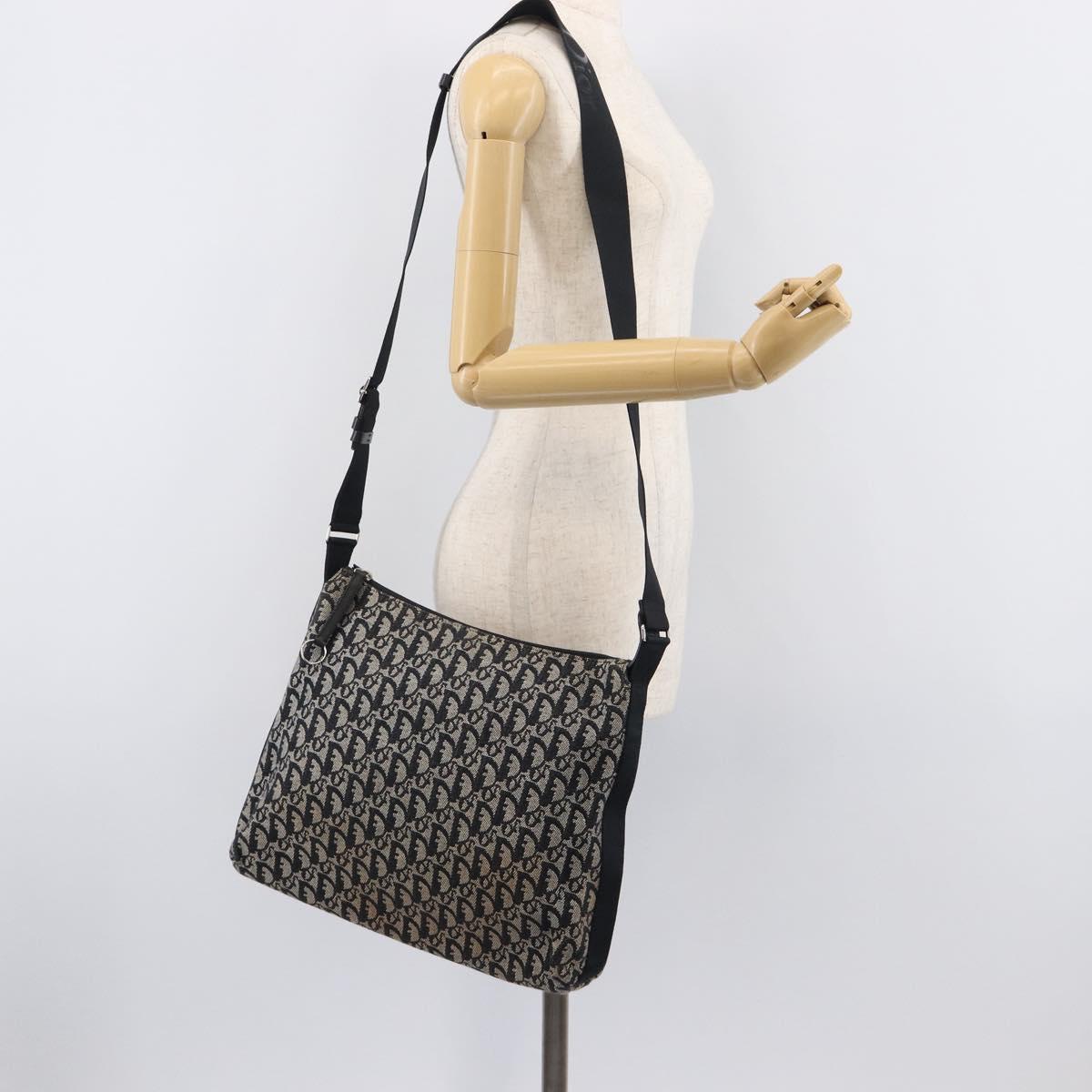 Christian Dior Trotter Canvas Oblique Shoulder Bag Navy Silver Auth 210185A