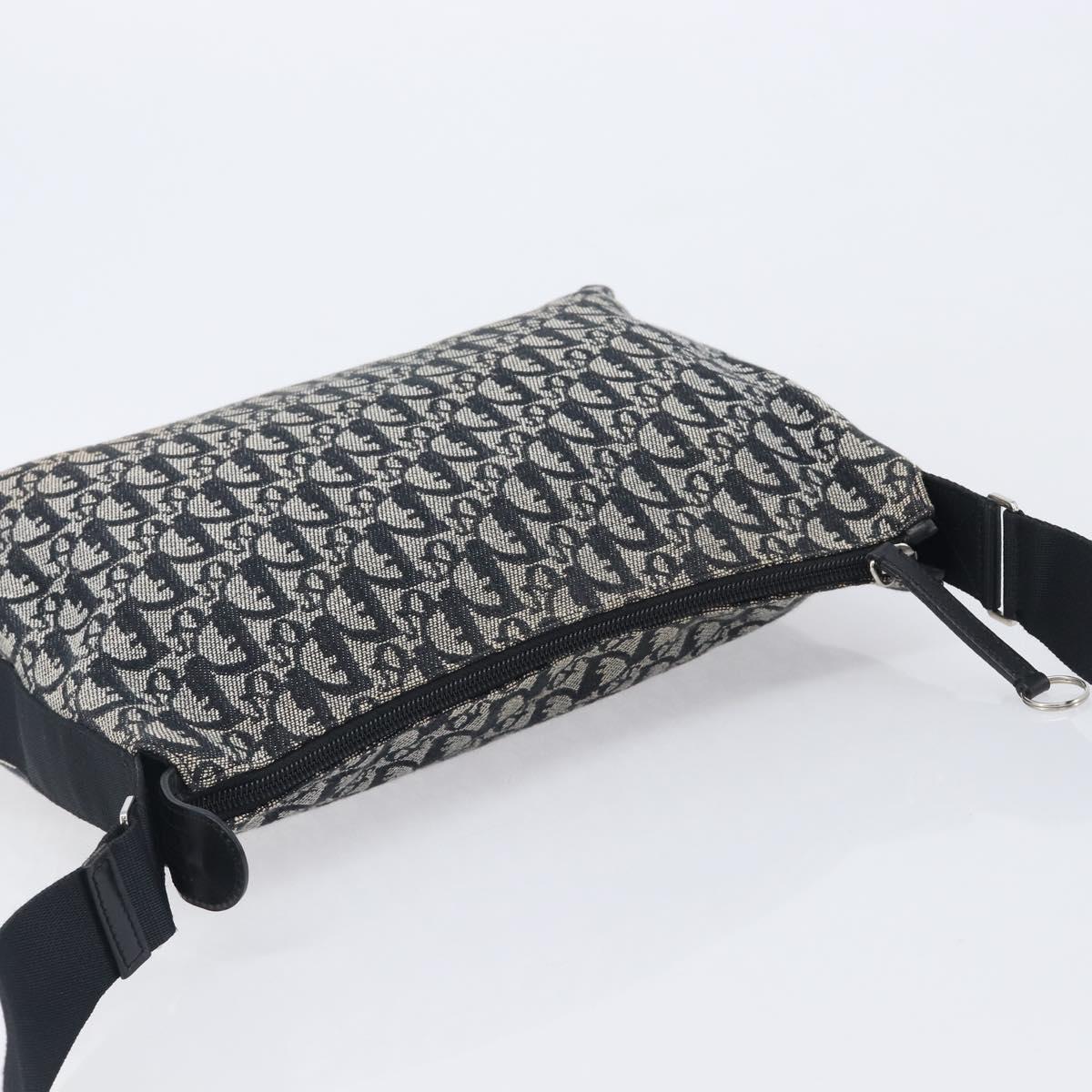 Christian Dior Trotter Canvas Oblique Shoulder Bag Navy Silver Auth 210185A