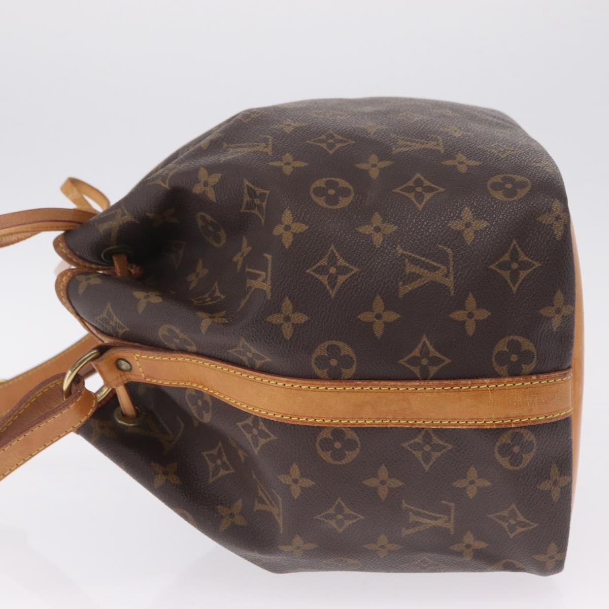 LOUIS VUITTON Monogram Petit Noe Shoulder Bag M42226 LV Auth 210217