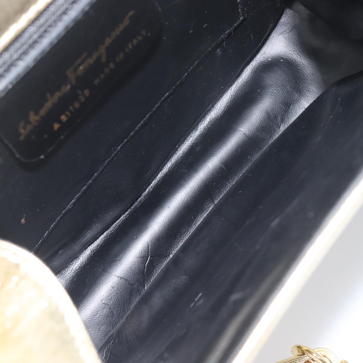 Salvatore Ferragamo Shoulder Bag Leather Gold Auth 210225