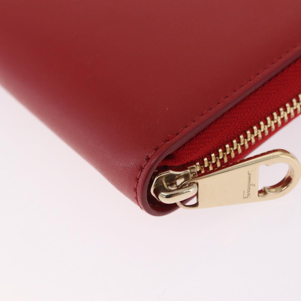 Salvatore Ferragamo Wallet Leather Red Gold Auth 210451M
