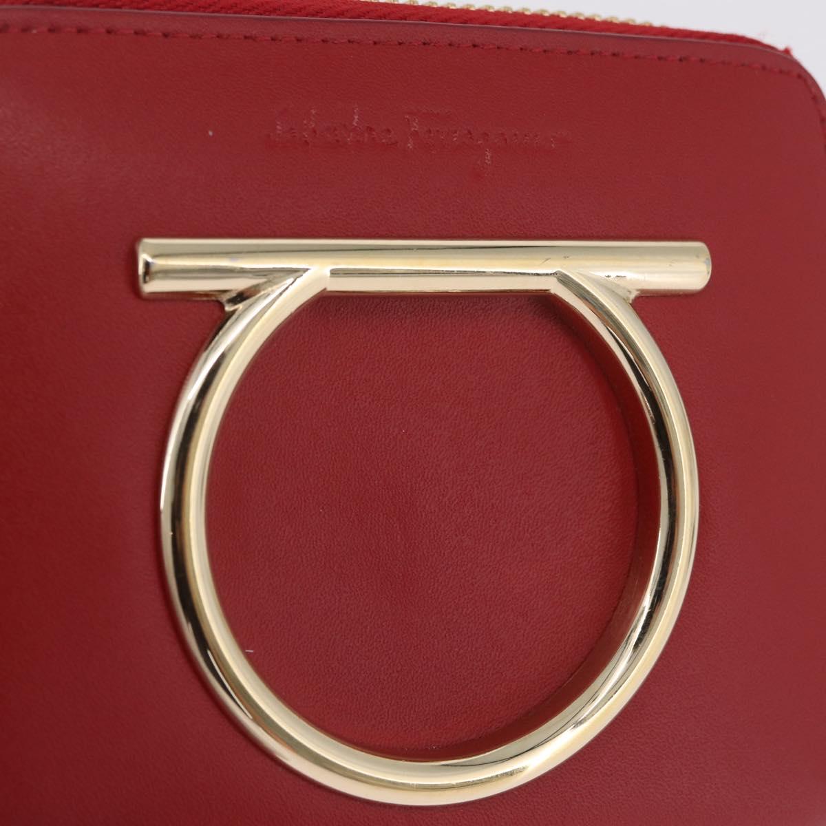 Salvatore Ferragamo Wallet Leather Red Gold Auth 210451M