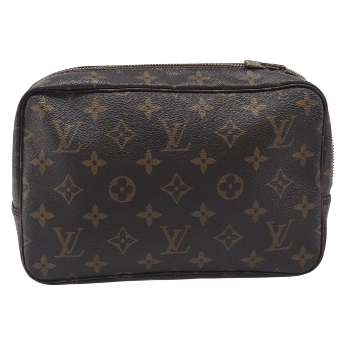 LOUIS VUITTON Monogram Trousse Toilette 28 Clutch Bag M47522 LV Auth 210469