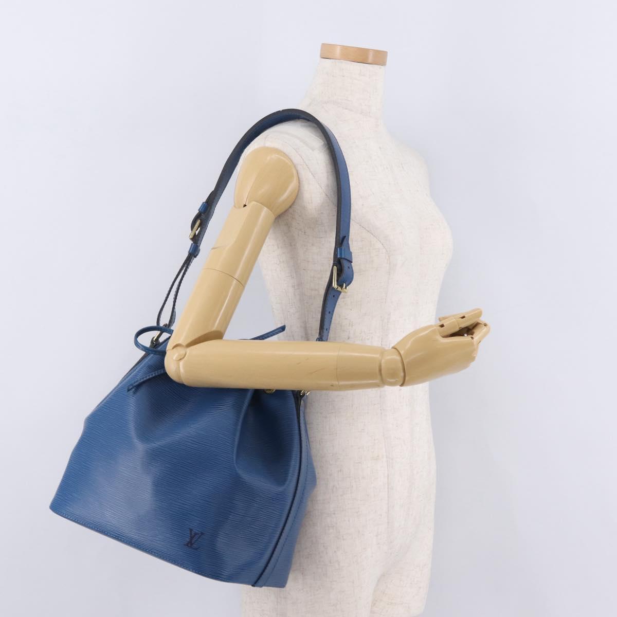 LOUIS VUITTON Epi Petit Noe Shoulder Bag Blue M44105 LV Auth 210489V