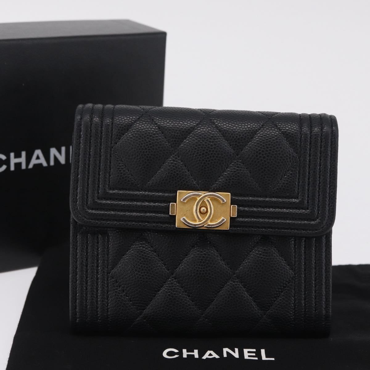 CHANEL Boy Chanel Matelasse Compact Wallet Caviar Skin Black CC Auth 210618M