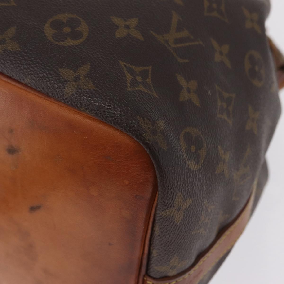 LOUIS VUITTON Monogram Petit Noe Shoulder Bag M42226 LV Auth 210754