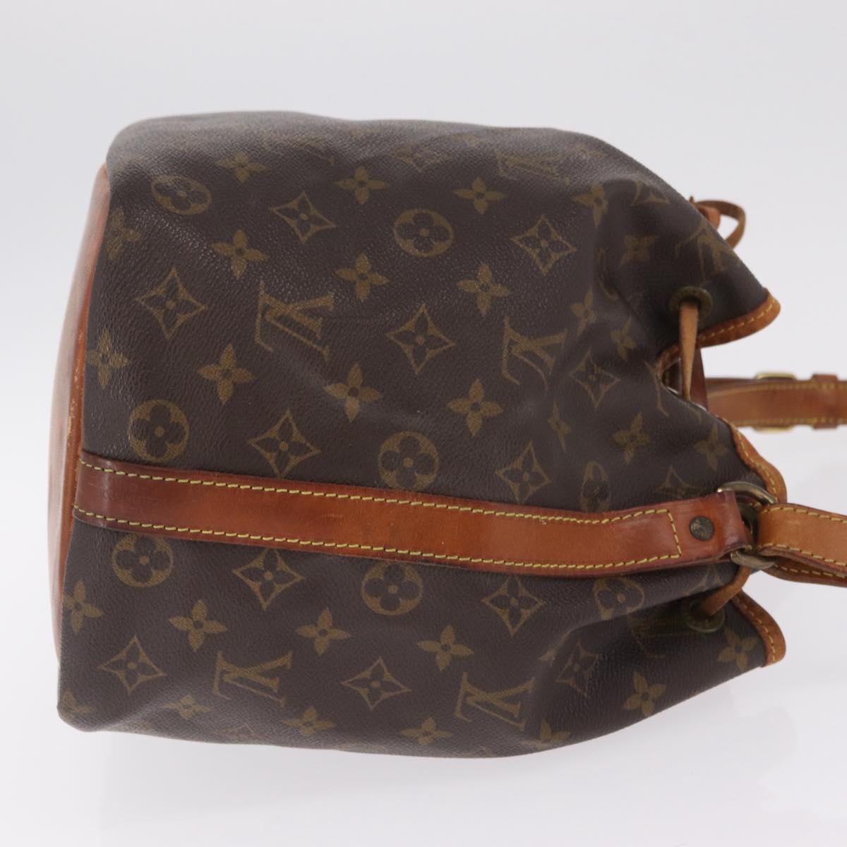 LOUIS VUITTON Monogram Petit Noe Shoulder Bag M42226 LV Auth 210754