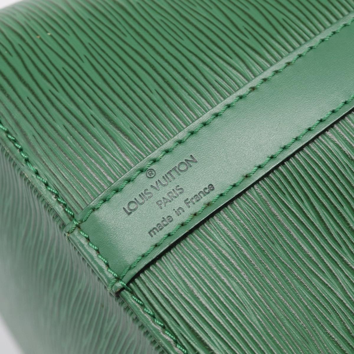 LOUIS VUITTON Epi Petit Noe Shoulder Bag Green M44104 LV Auth 210783V