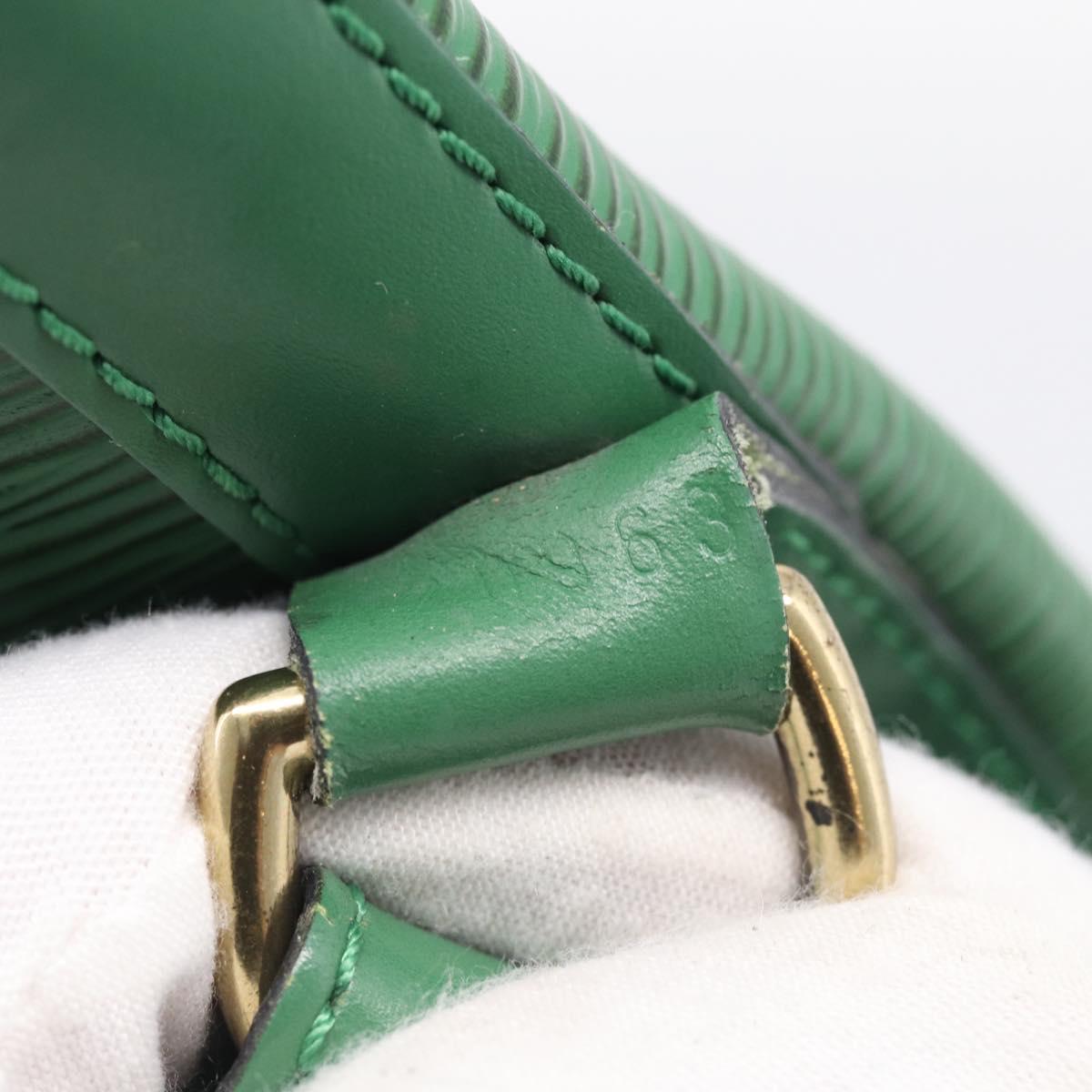 LOUIS VUITTON Epi Petit Noe Shoulder Bag Green M44104 LV Auth 210783V