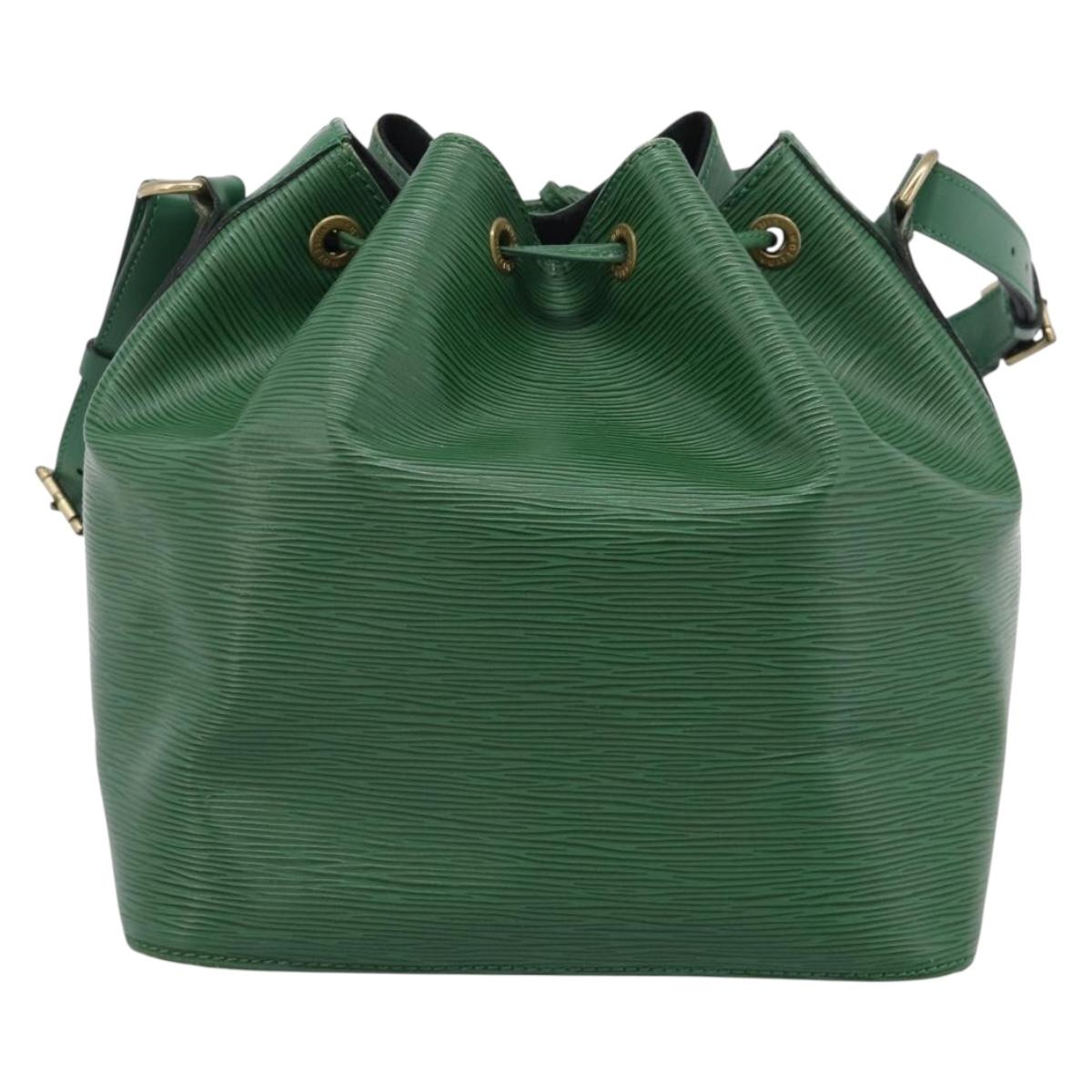 LOUIS VUITTON Epi Petit Noe Shoulder Bag Green M44104 LV Auth 210783V